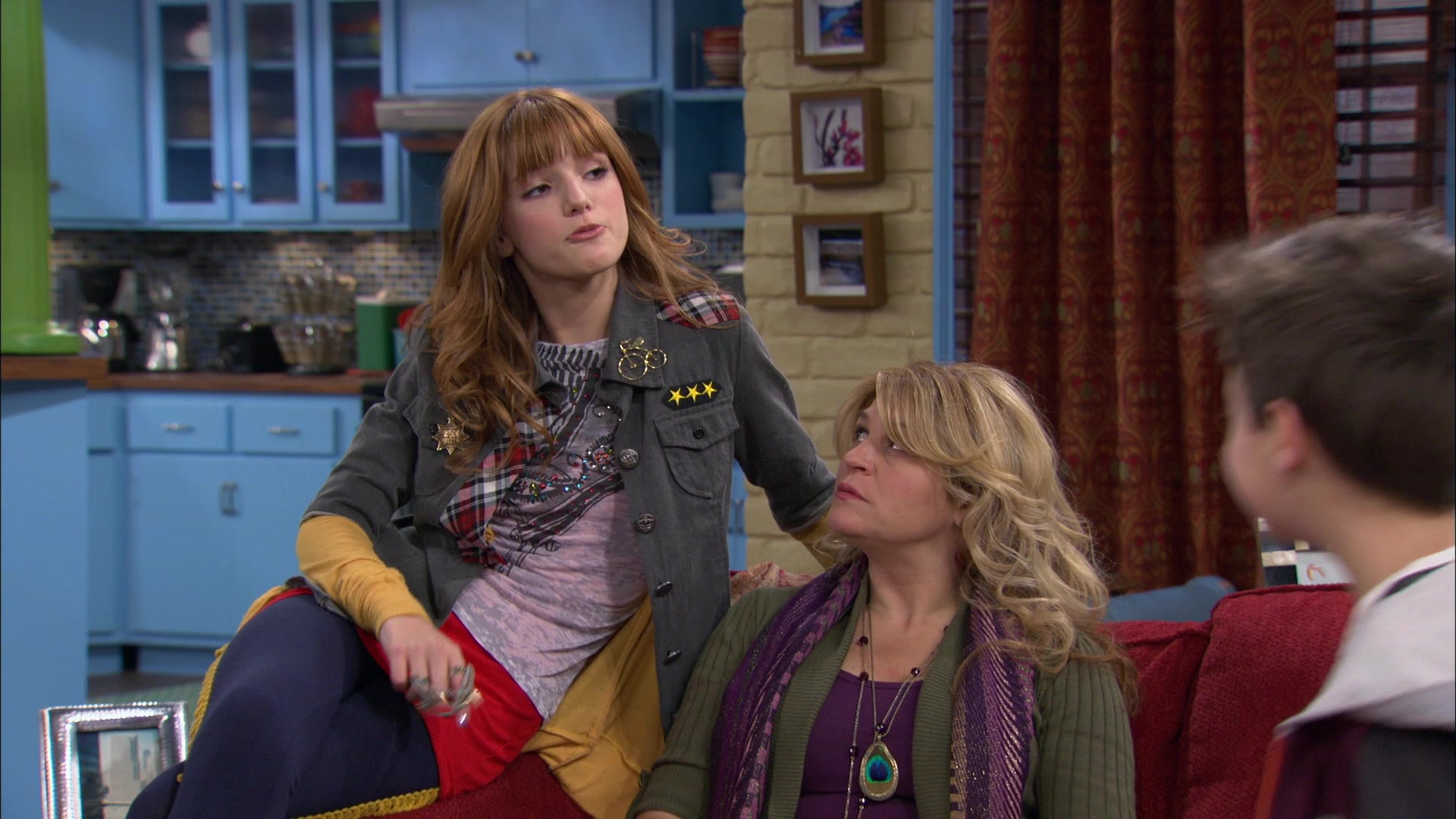 Shake_It_Up_S01E12_1080p_BTD_000292.jpg Shake_It_Up_S01E12_1080p_BTD_000292.jpg