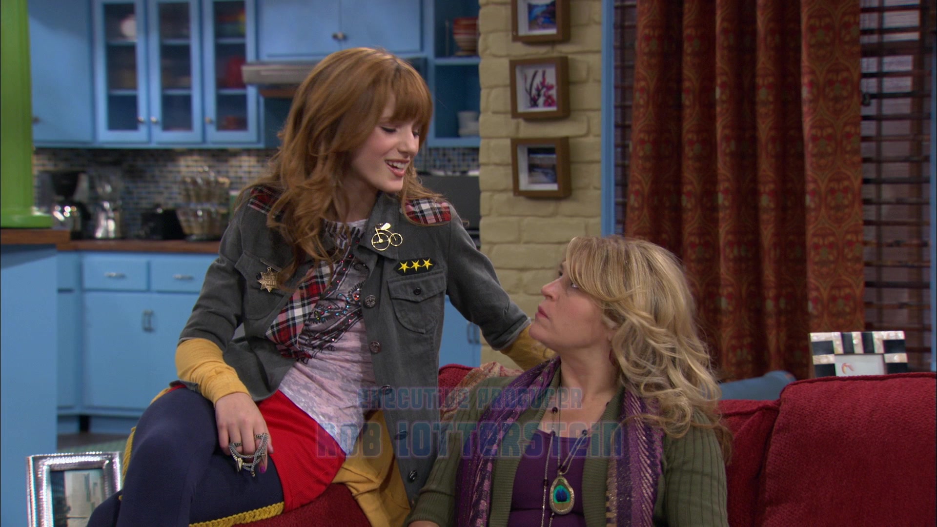 Shake_It_Up_S01E12_1080p_BTD_000297.jpg