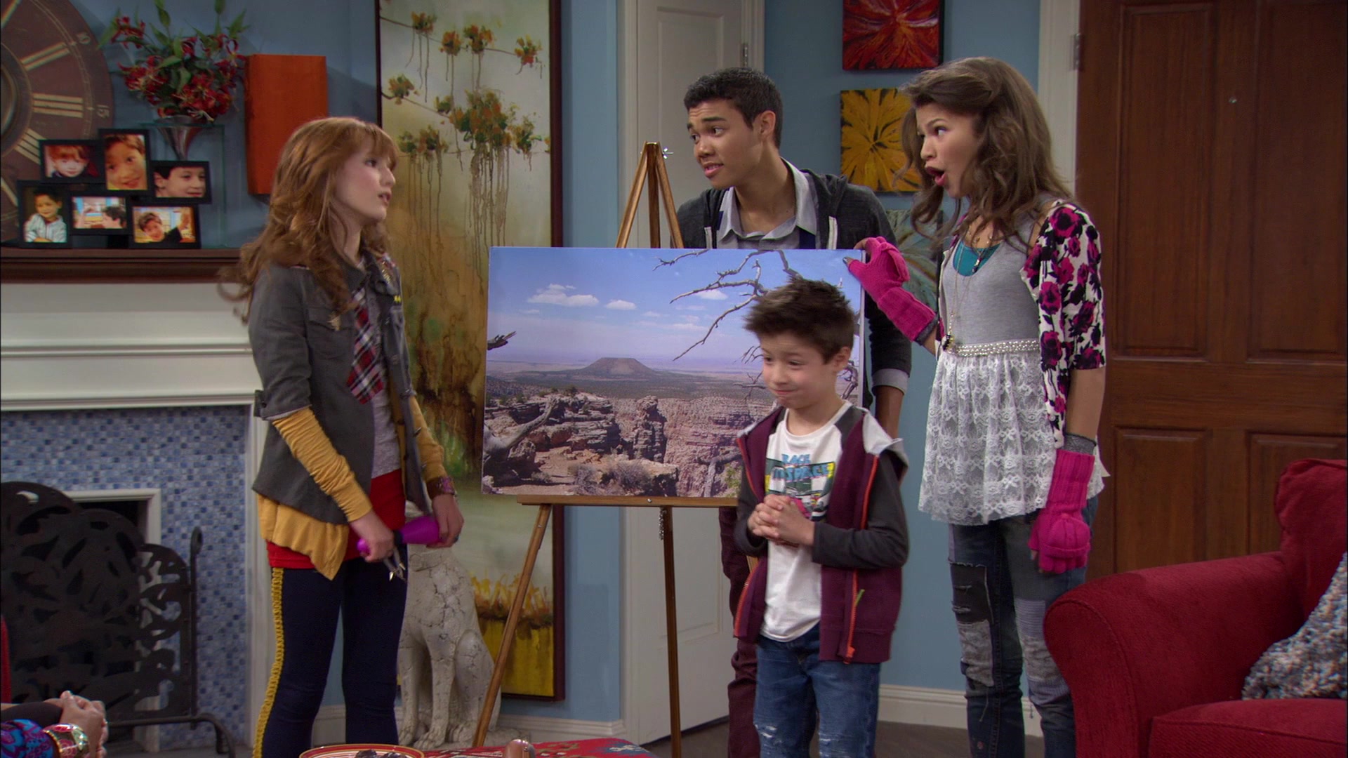 Shake_It_Up_S01E12_1080p_BTD_000454.jpg