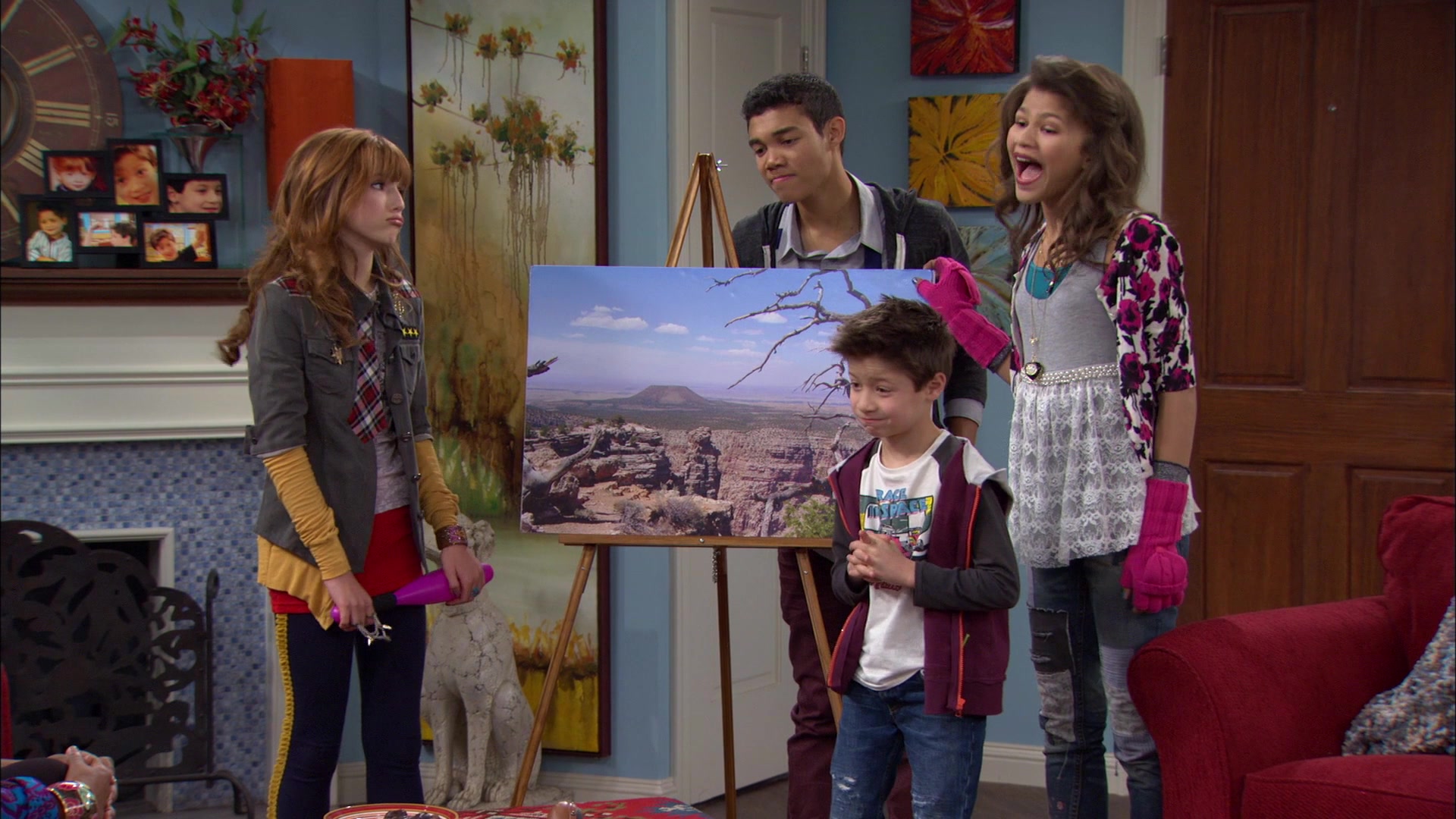 Shake_It_Up_S01E12_1080p_BTD_000455.jpg Shake_It_Up_S01E12_1080p_BTD_000455.jpg