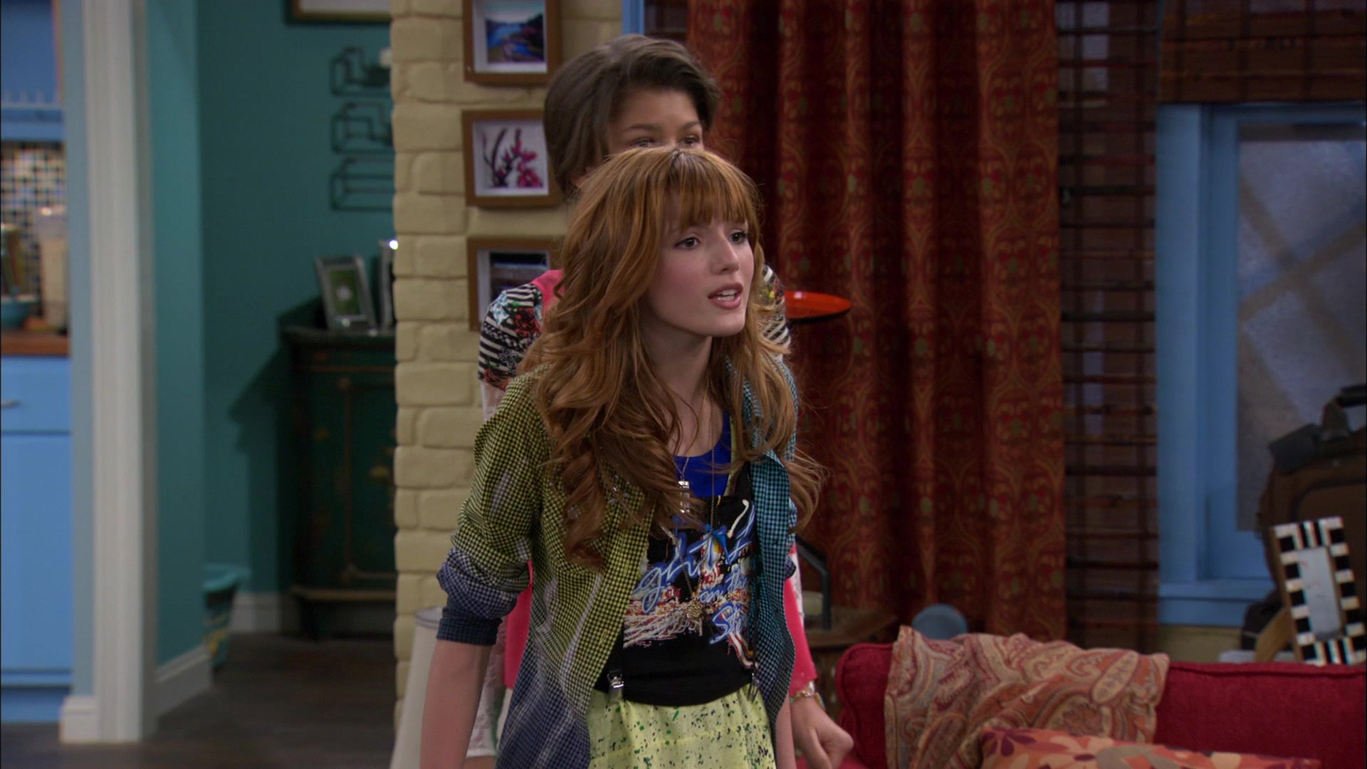 Shake_It_Up_S01E12_1080p_BTD_001907.jpg