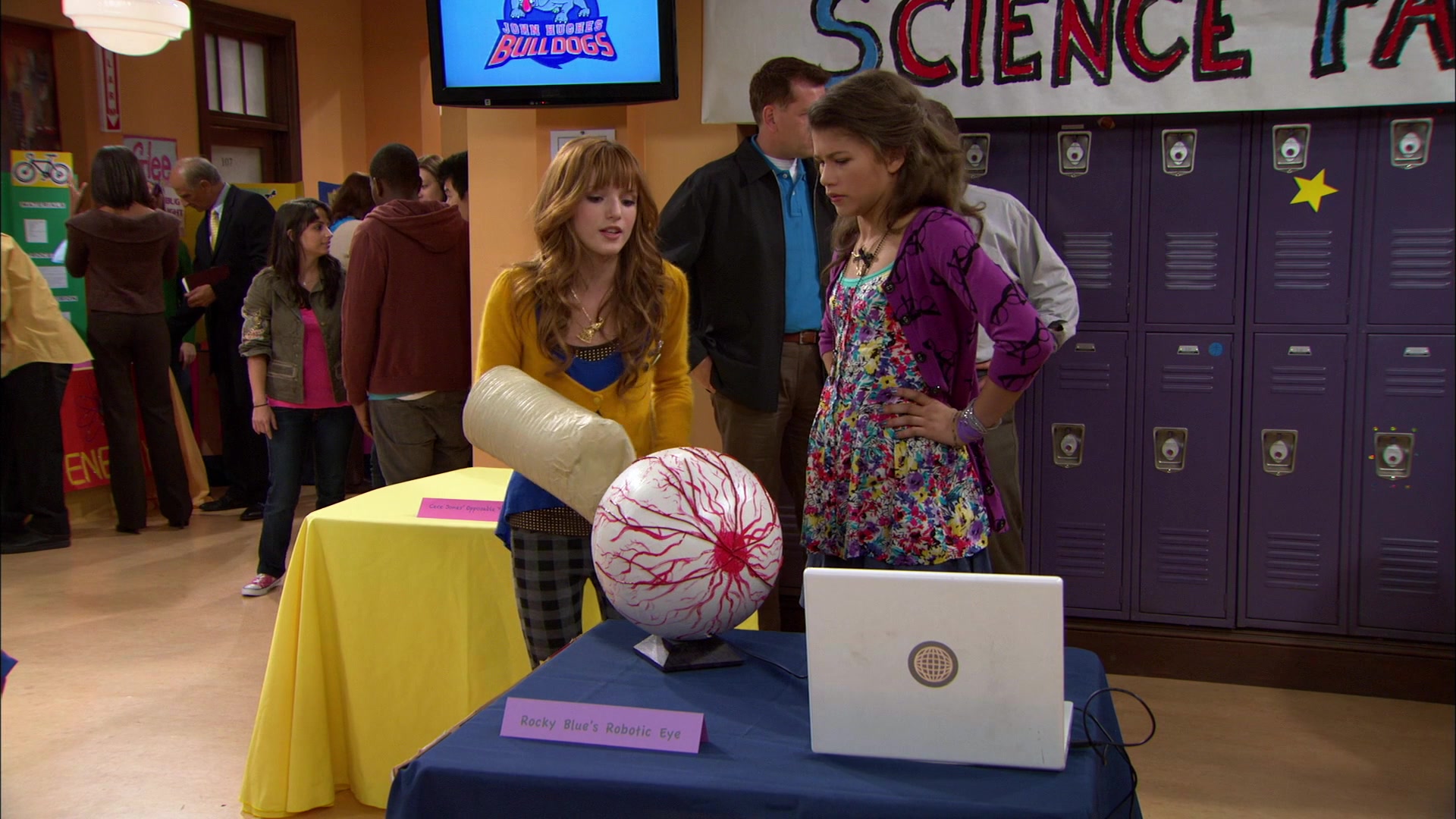 Shake_It_Up_S01E12_1080p_BTD_002219.jpg