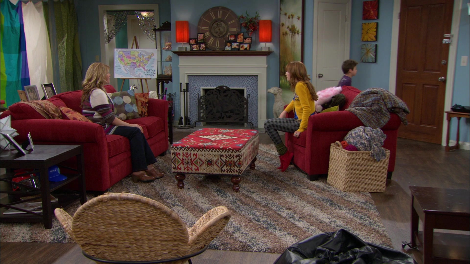 Shake_It_Up_S01E12_1080p_BTD_002519.jpg Shake_It_Up_S01E12_1080p_BTD_002519.jpg