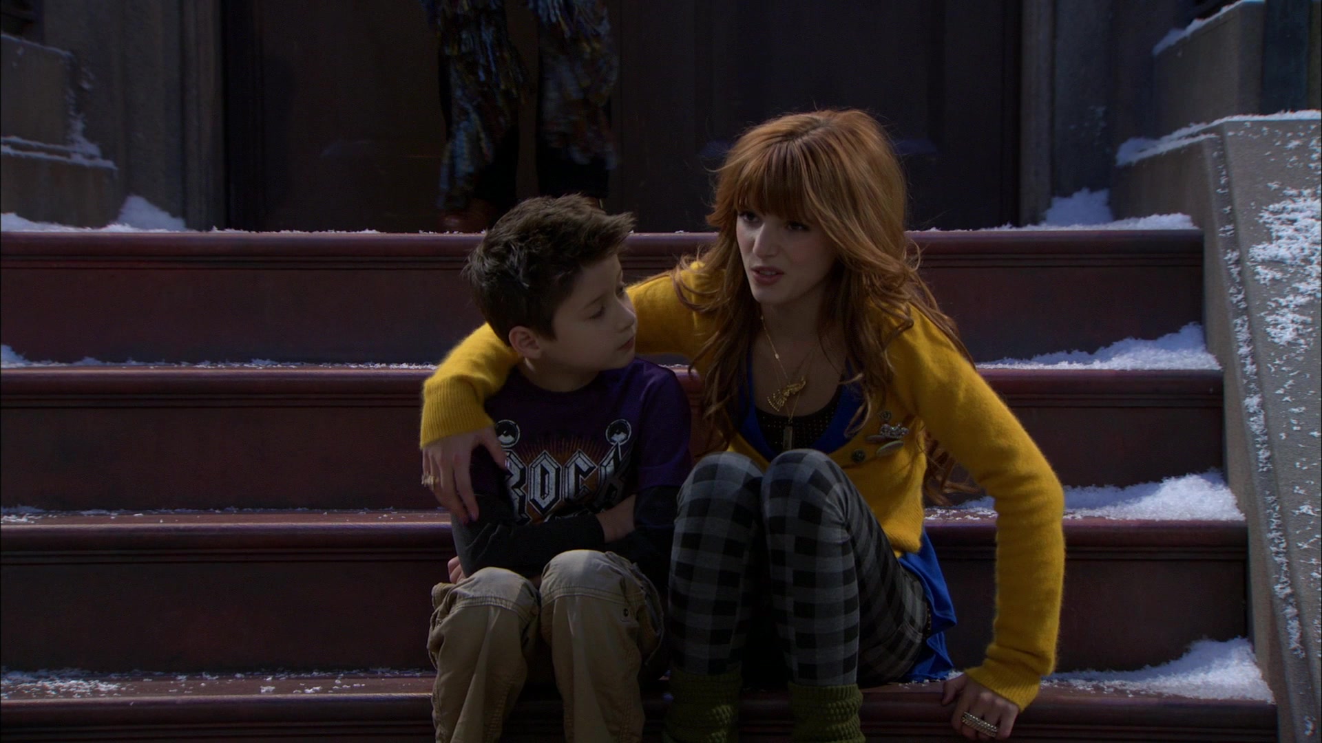 Shake_It_Up_S01E12_1080p_BTD_002662.jpg Shake_It_Up_S01E12_1080p_BTD_002662.jpg