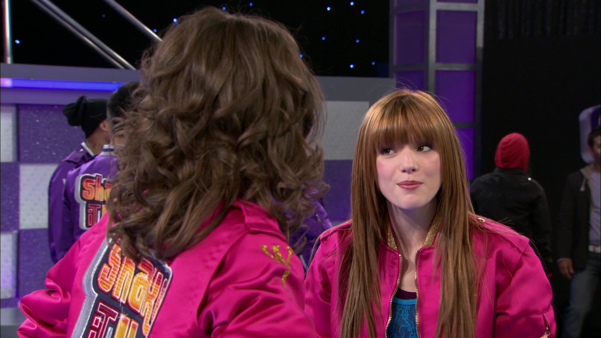 Shake_It_Up_S01E13_1080p_BTD_000242.jpg
