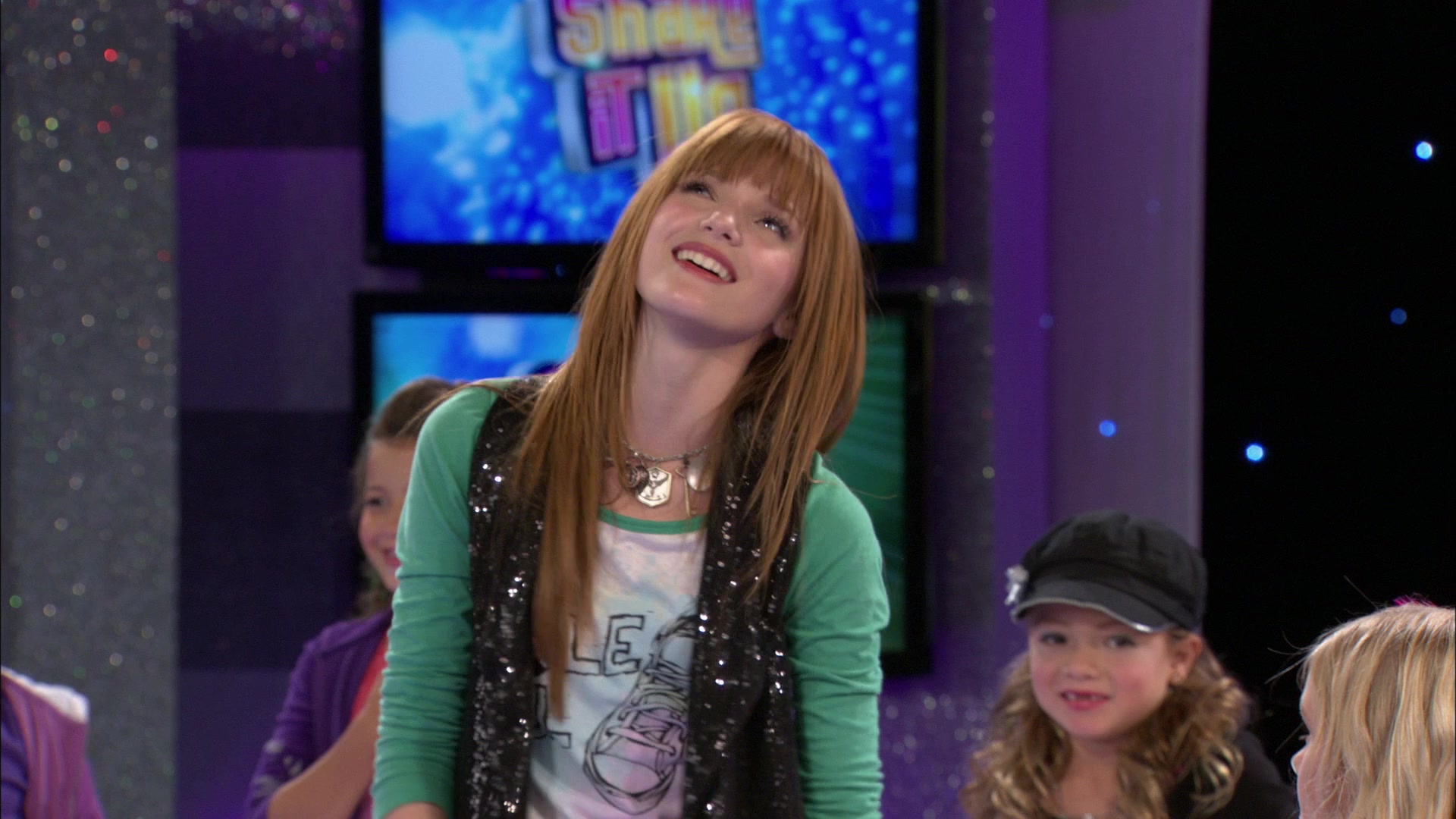 Shake_It_Up_S01E13_1080p_BTD_001176.jpg