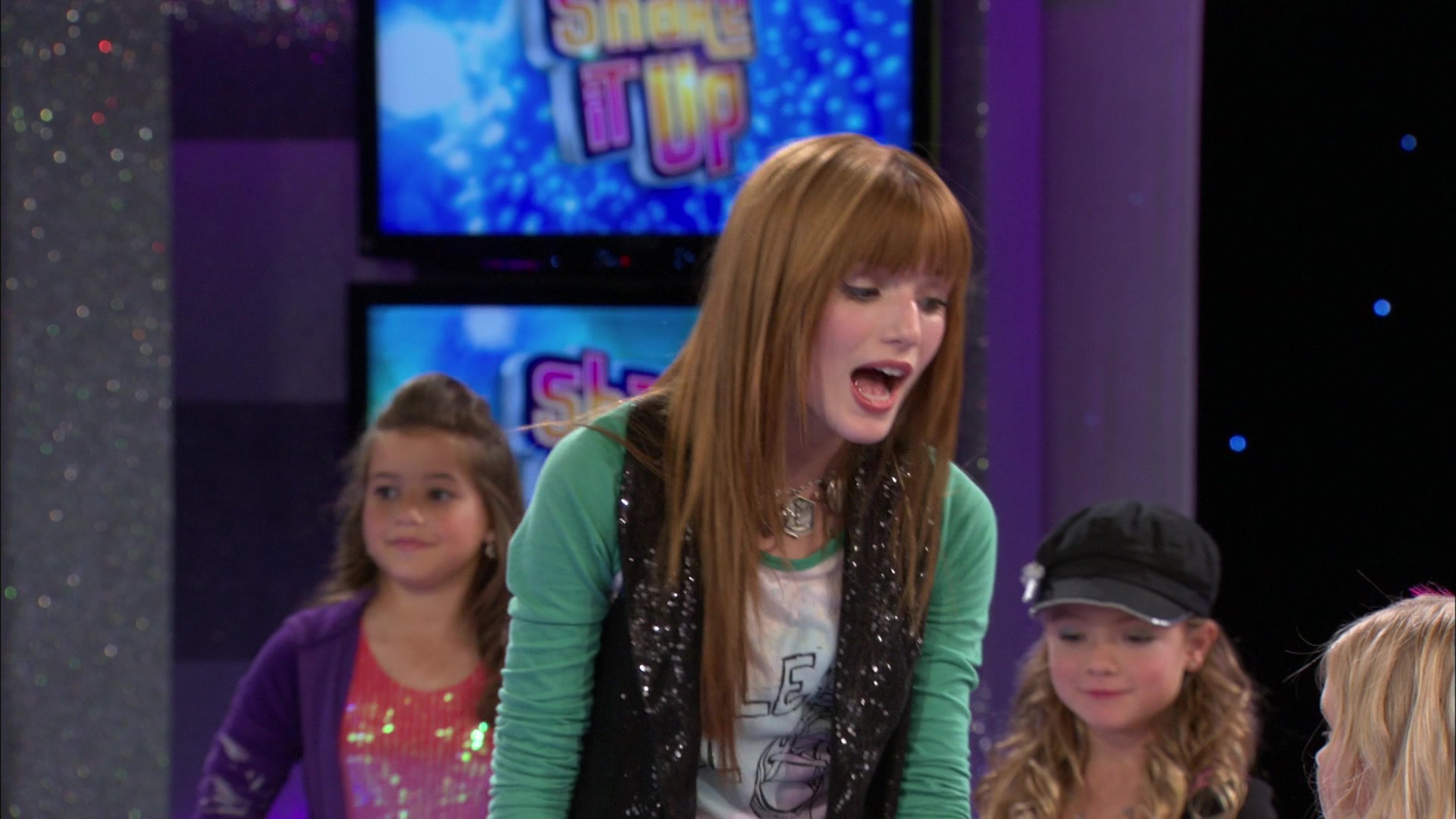 Shake_It_Up_S01E13_1080p_BTD_001185.jpg Shake_It_Up_S01E13_1080p_BTD_001185.jpg