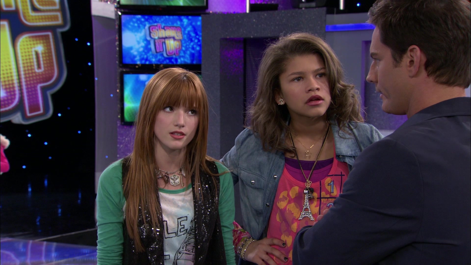 Shake_It_Up_S01E13_1080p_BTD_001253.jpg Shake_It_Up_S01E13_1080p_BTD_001253.jpg