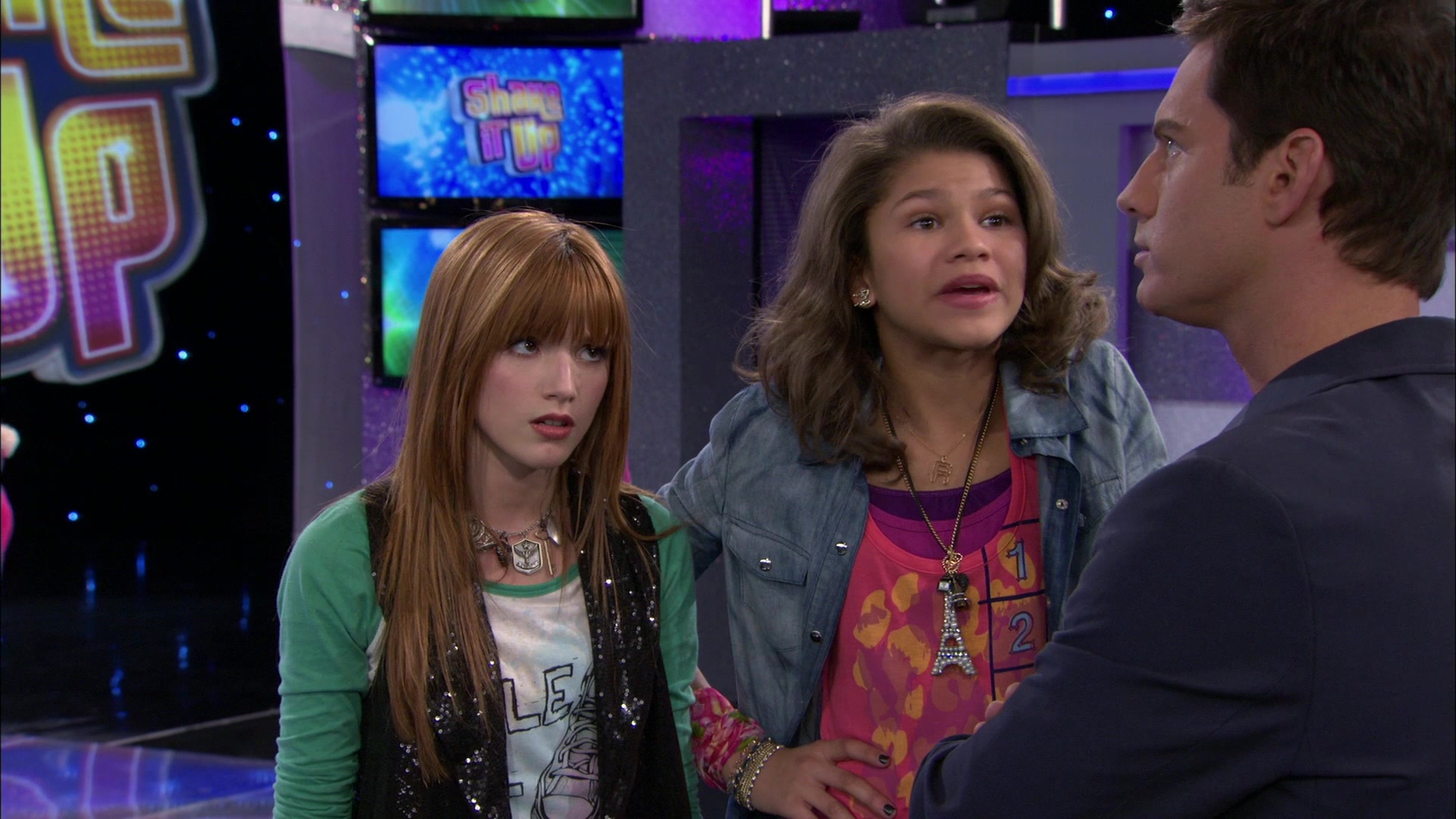 Shake_It_Up_S01E13_1080p_BTD_001255.jpg