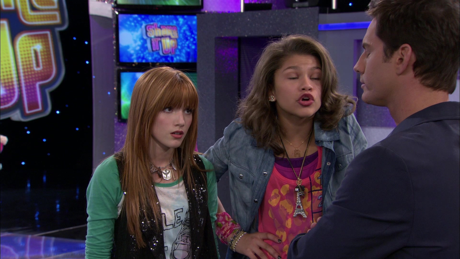 Shake_It_Up_S01E13_1080p_BTD_001256.jpg