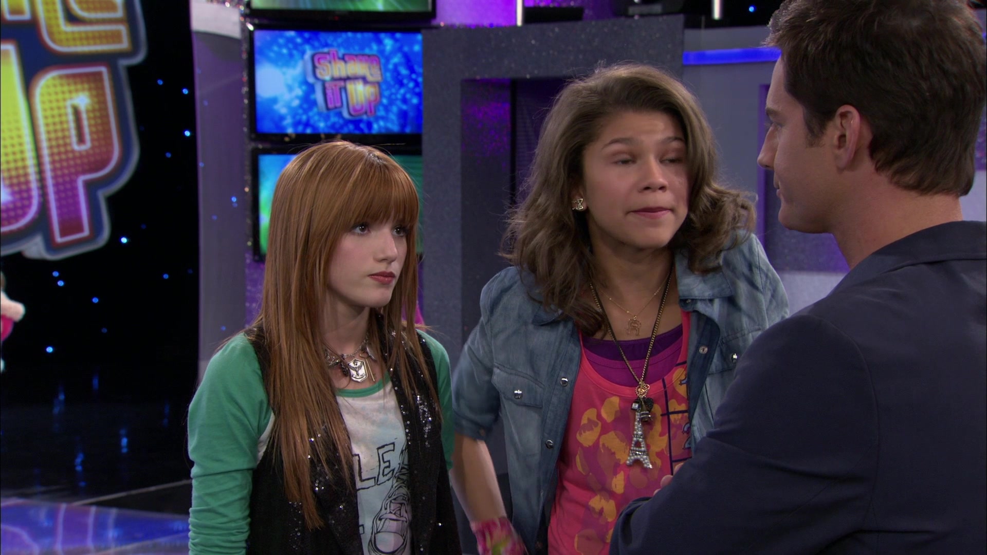 Shake_It_Up_S01E13_1080p_BTD_001258.jpg Shake_It_Up_S01E13_1080p_BTD_001258.jpg
