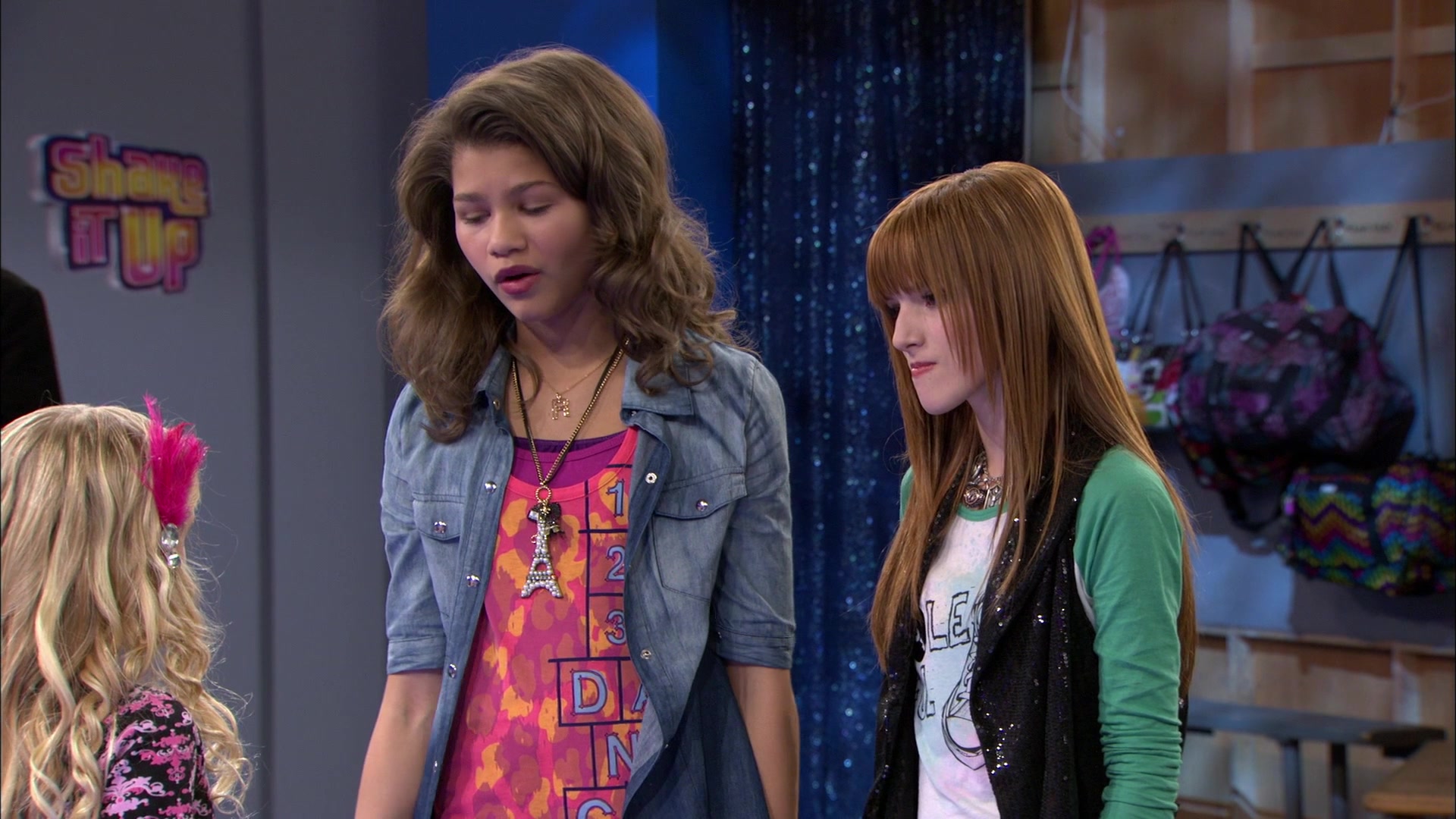Shake_It_Up_S01E13_1080p_BTD_001849.jpg Shake_It_Up_S01E13_1080p_BTD_001849.jpg