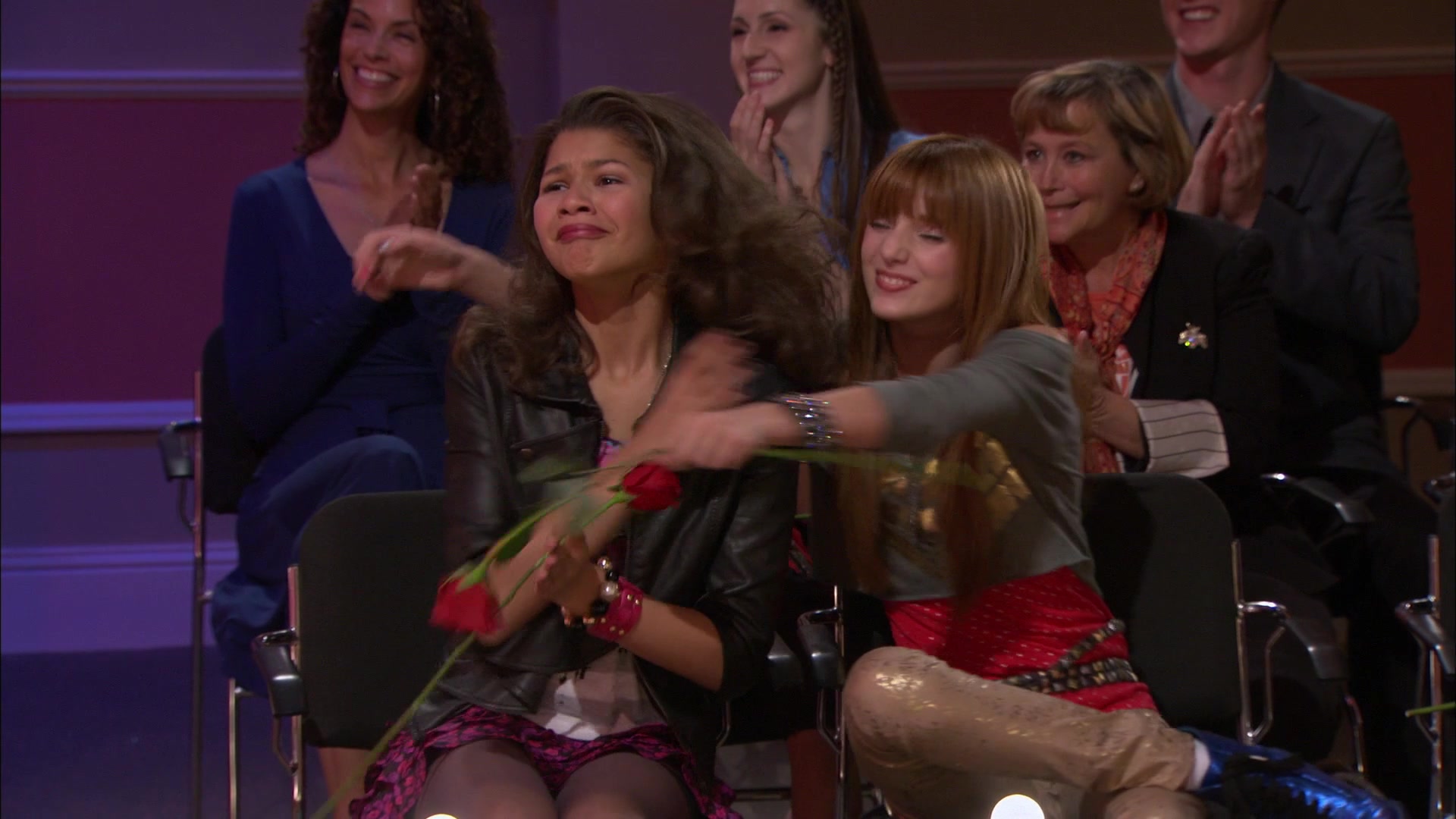 Shake_It_Up_S01E13_1080p_BTD_002894.jpg