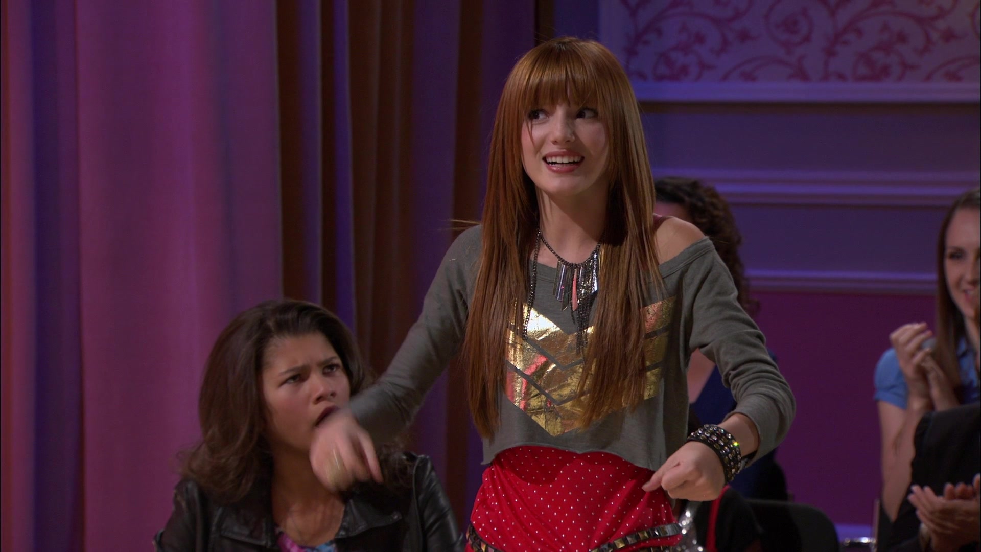 Shake_It_Up_S01E13_1080p_BTD_003043.jpg