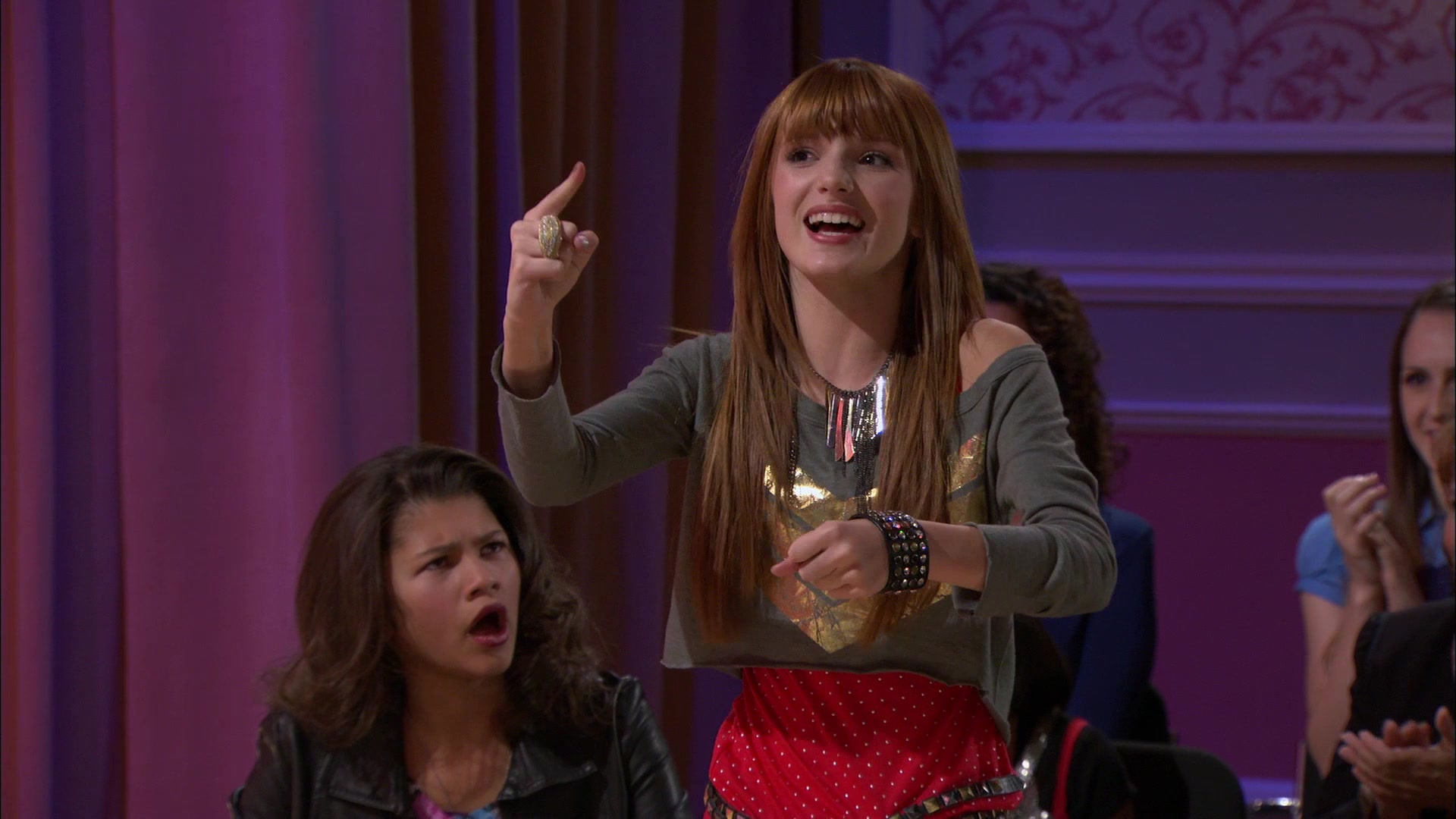 Shake_It_Up_S01E13_1080p_BTD_003045.jpg