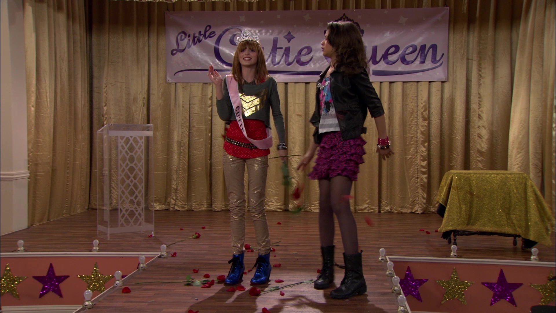 Shake_It_Up_S01E13_1080p_BTD_003114.jpg Shake_It_Up_S01E13_1080p_BTD_003114.jpg