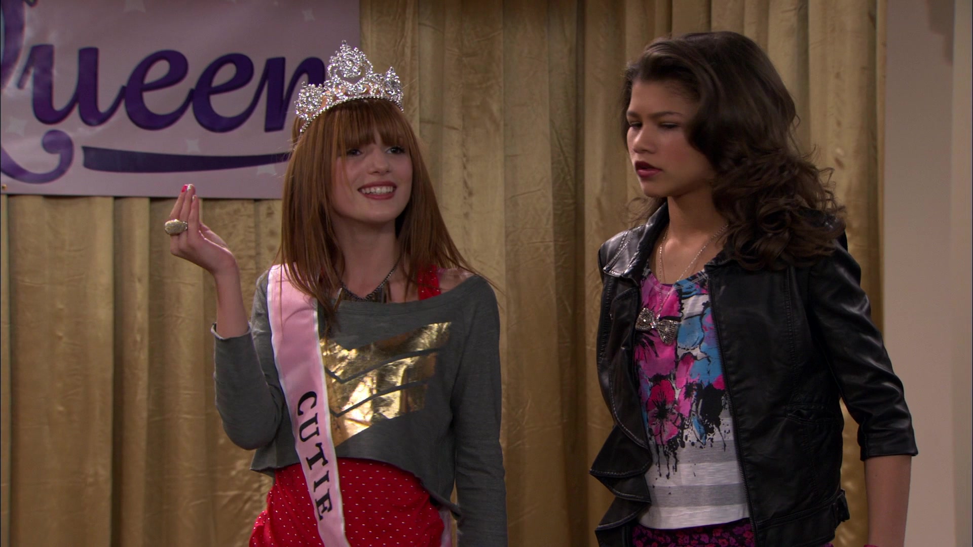 Shake_It_Up_S01E13_1080p_BTD_003119.jpg Shake_It_Up_S01E13_1080p_BTD_003119.jpg