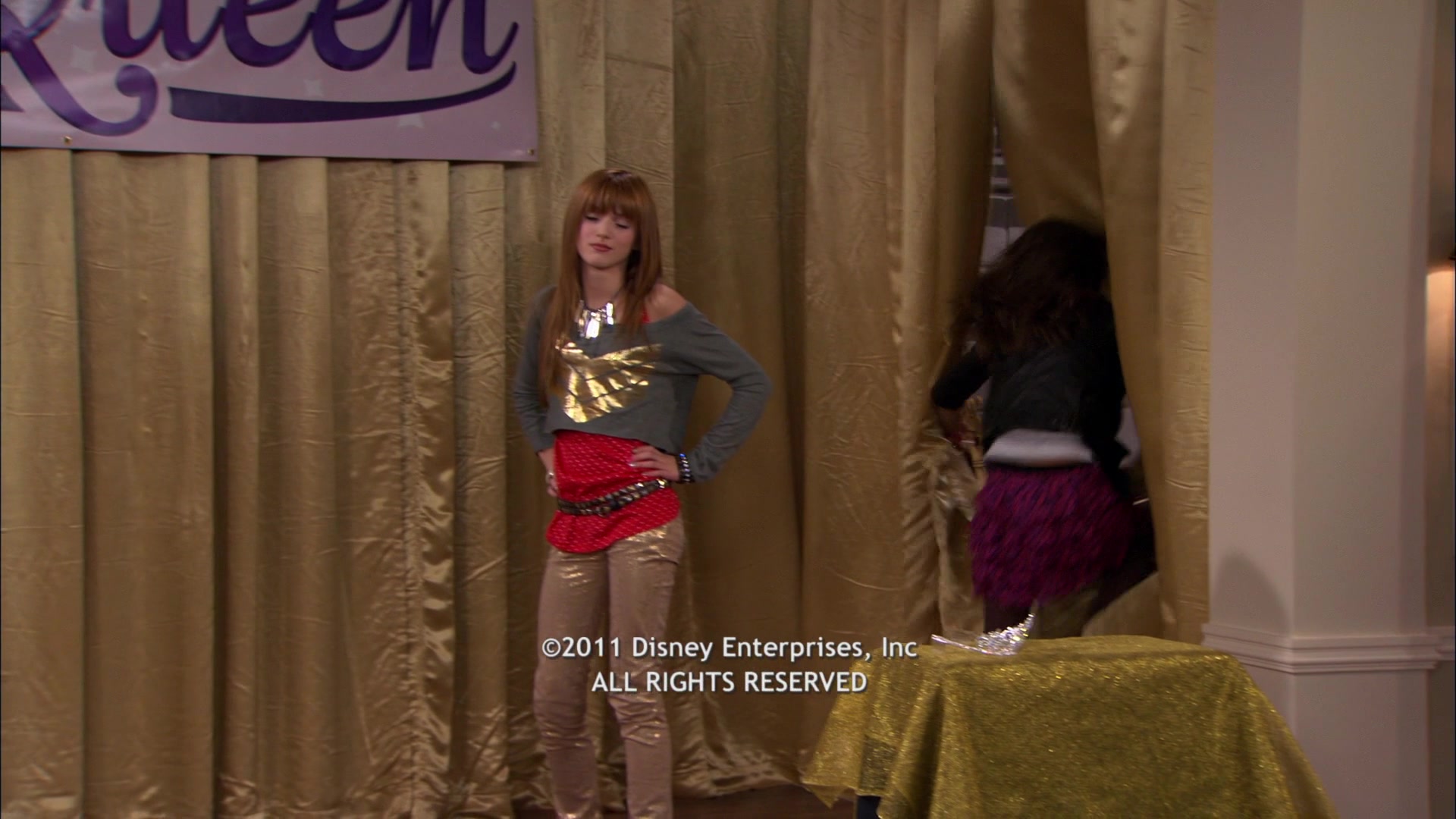 Shake_It_Up_S01E13_1080p_BTD_003189.jpg