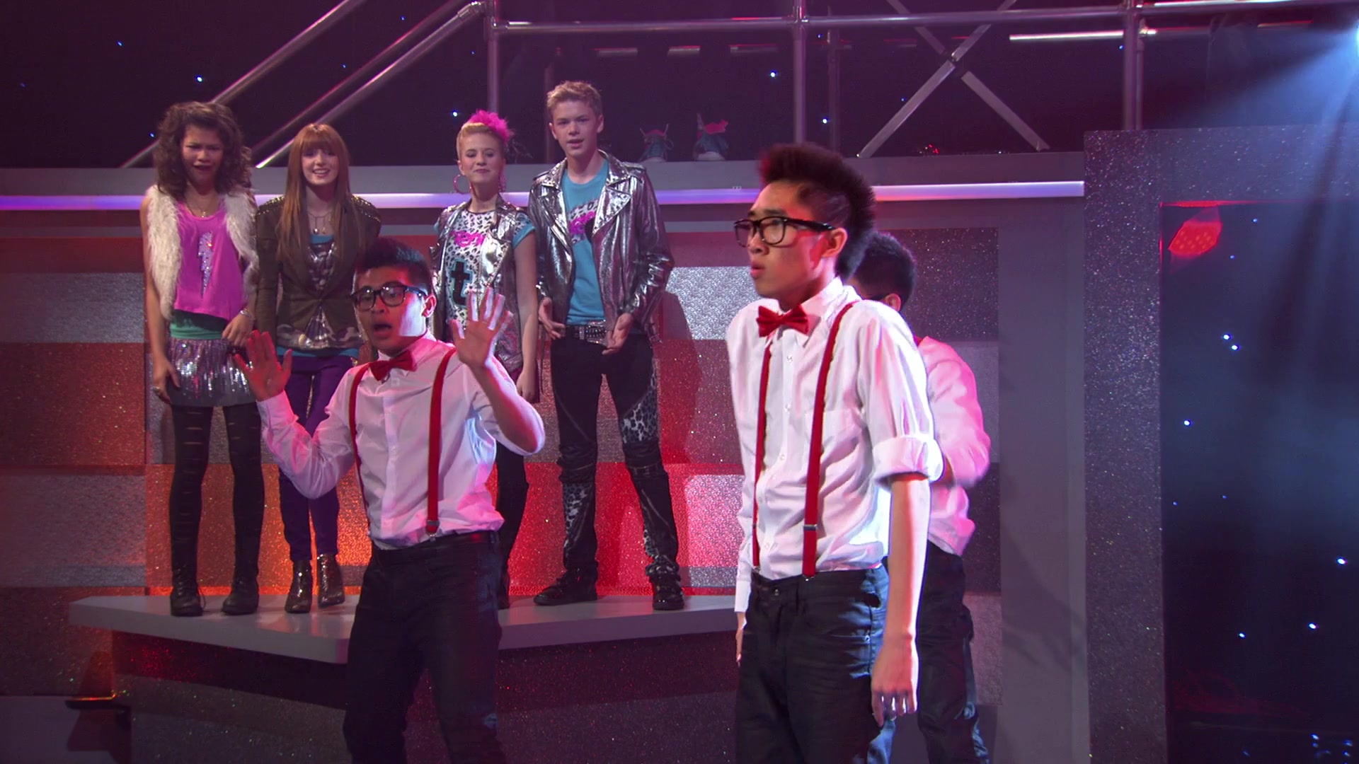 Shake_It_Up_S01E14_1080p_BTD_000219.jpg