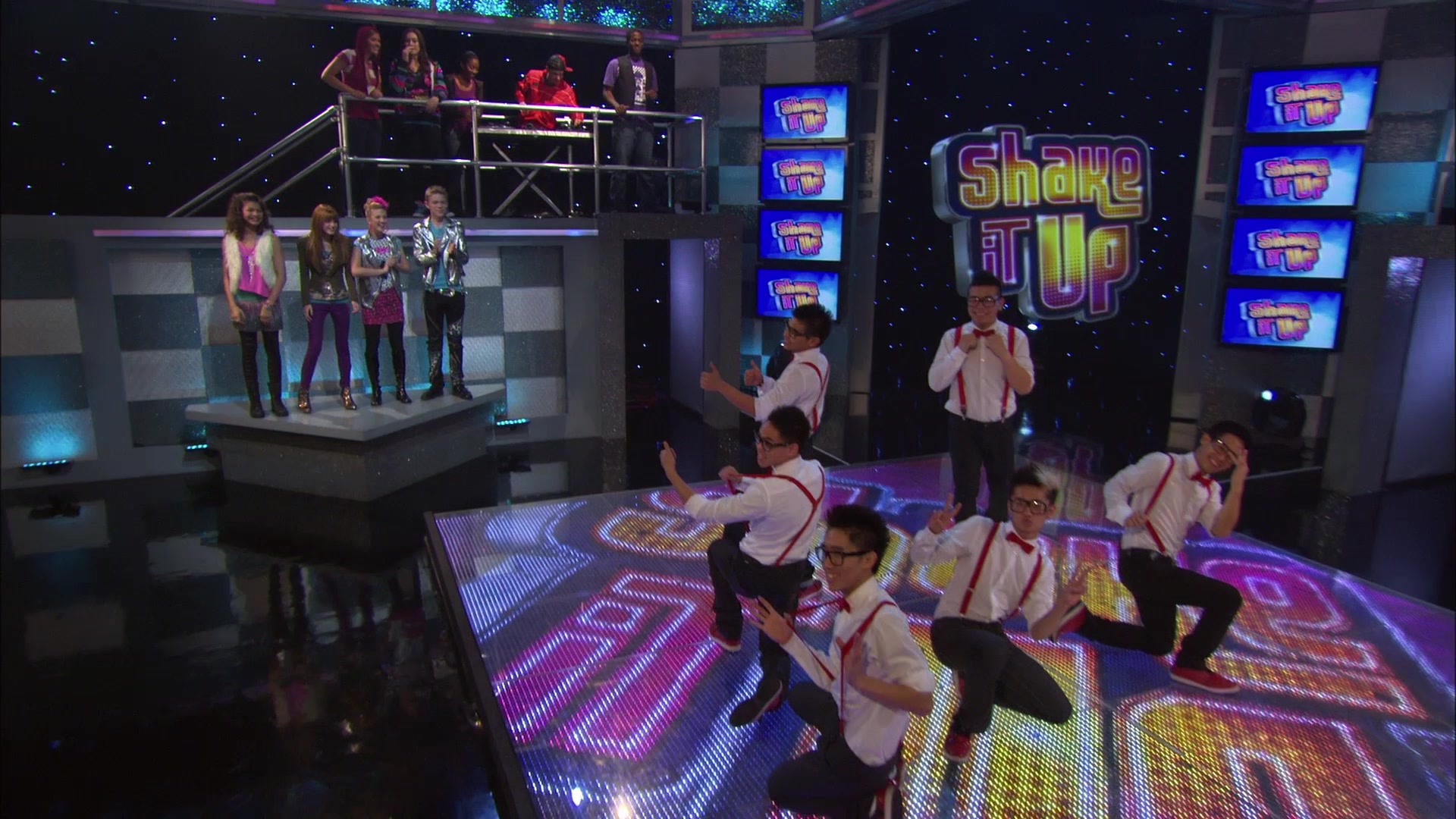Shake_It_Up_S01E14_1080p_BTD_000242.jpg