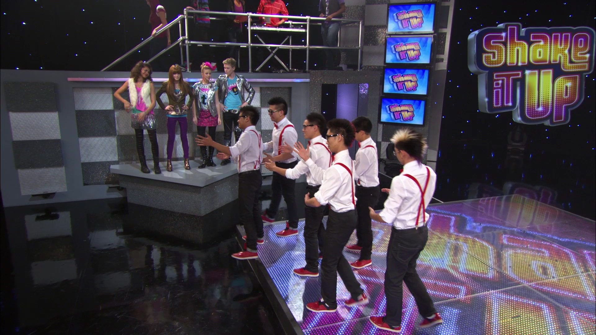 Shake_It_Up_S01E14_1080p_BTD_000288.jpg Shake_It_Up_S01E14_1080p_BTD_000288.jpg