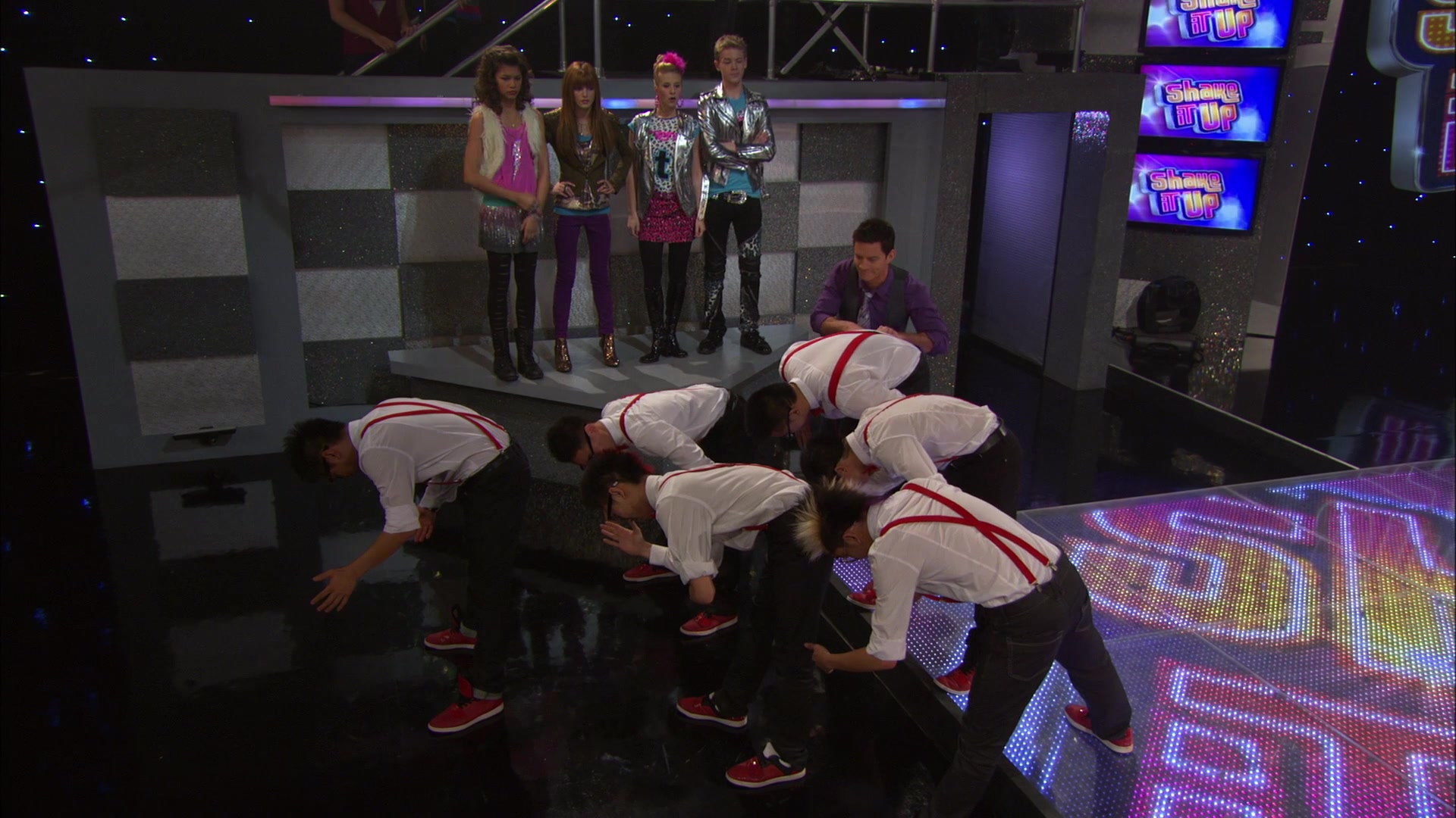 Shake_It_Up_S01E14_1080p_BTD_000302.jpg