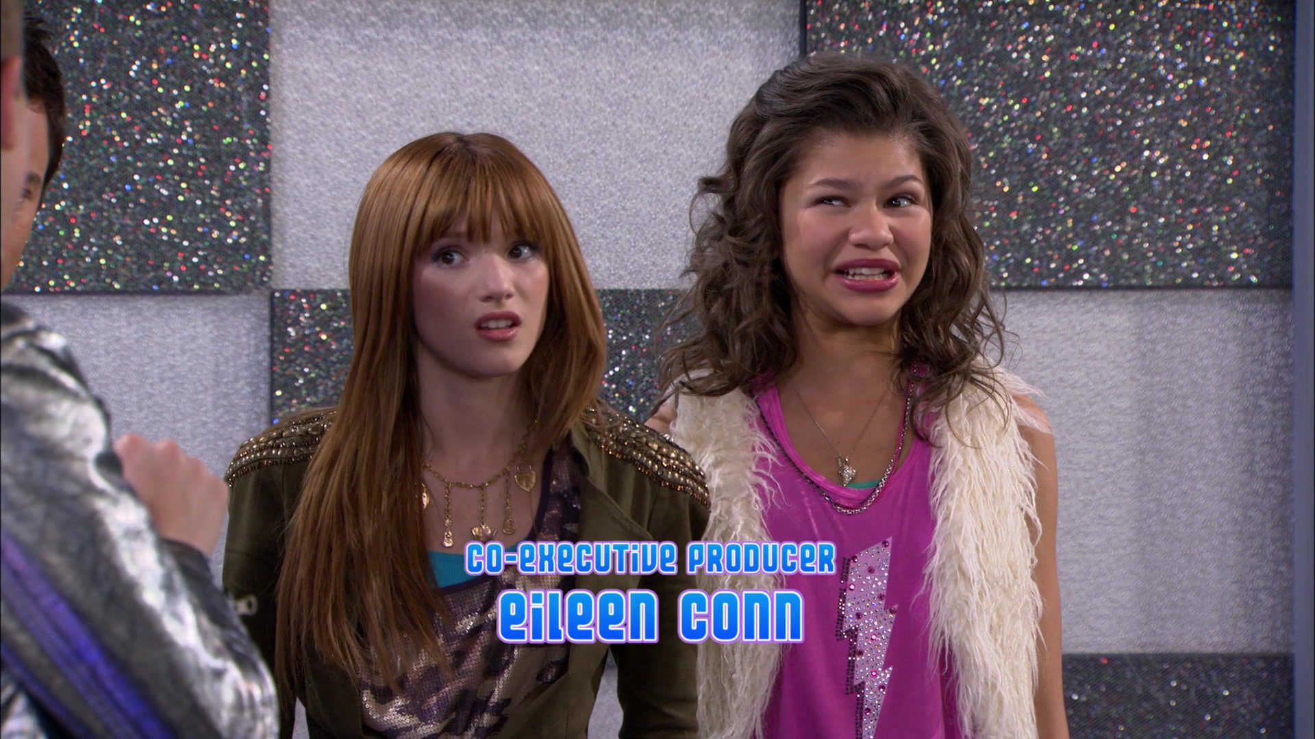 Shake_It_Up_S01E14_1080p_BTD_000494.jpg
