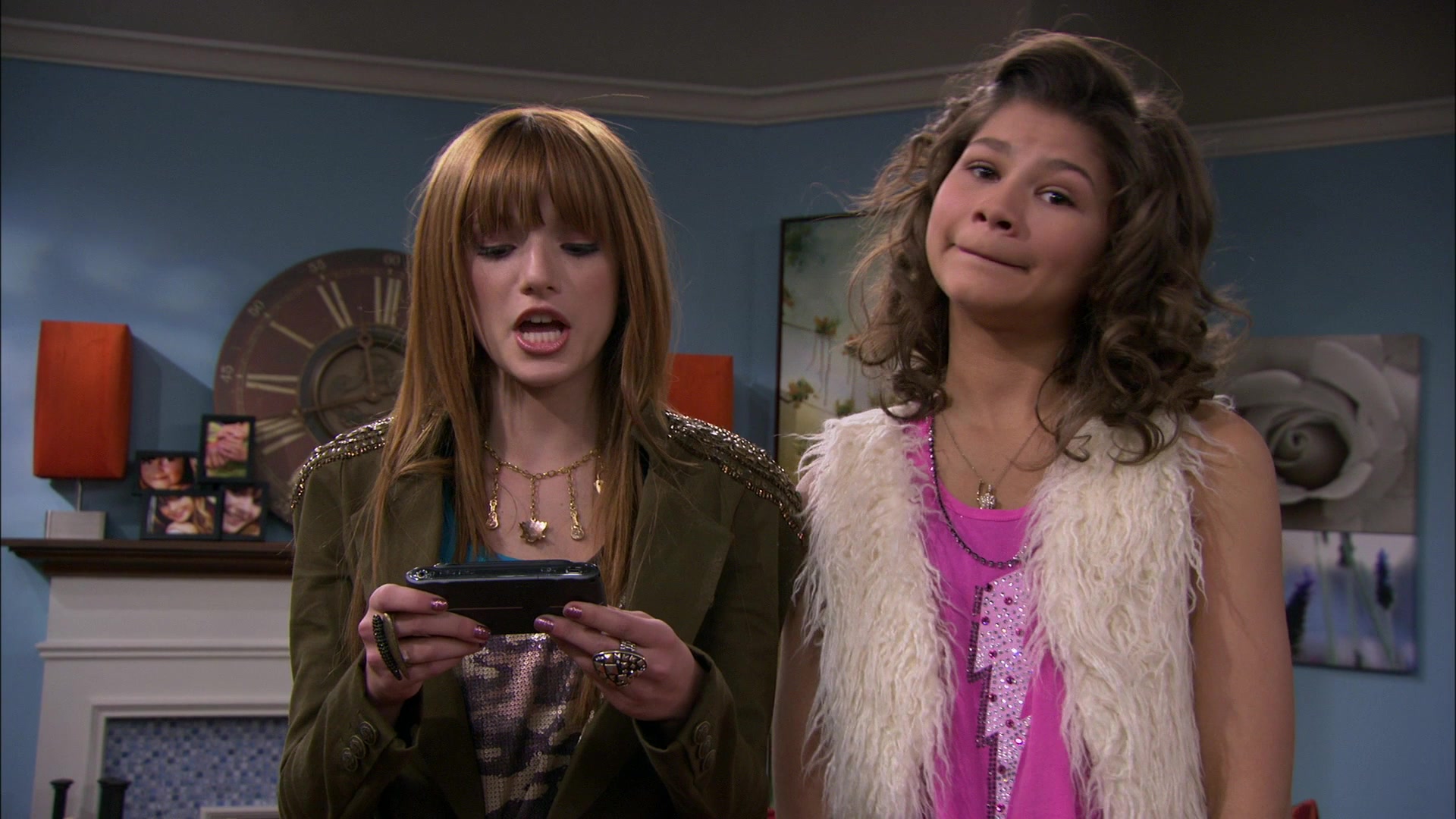 Shake_It_Up_S01E14_1080p_BTD_000732.jpg Shake_It_Up_S01E14_1080p_BTD_000732.jpg