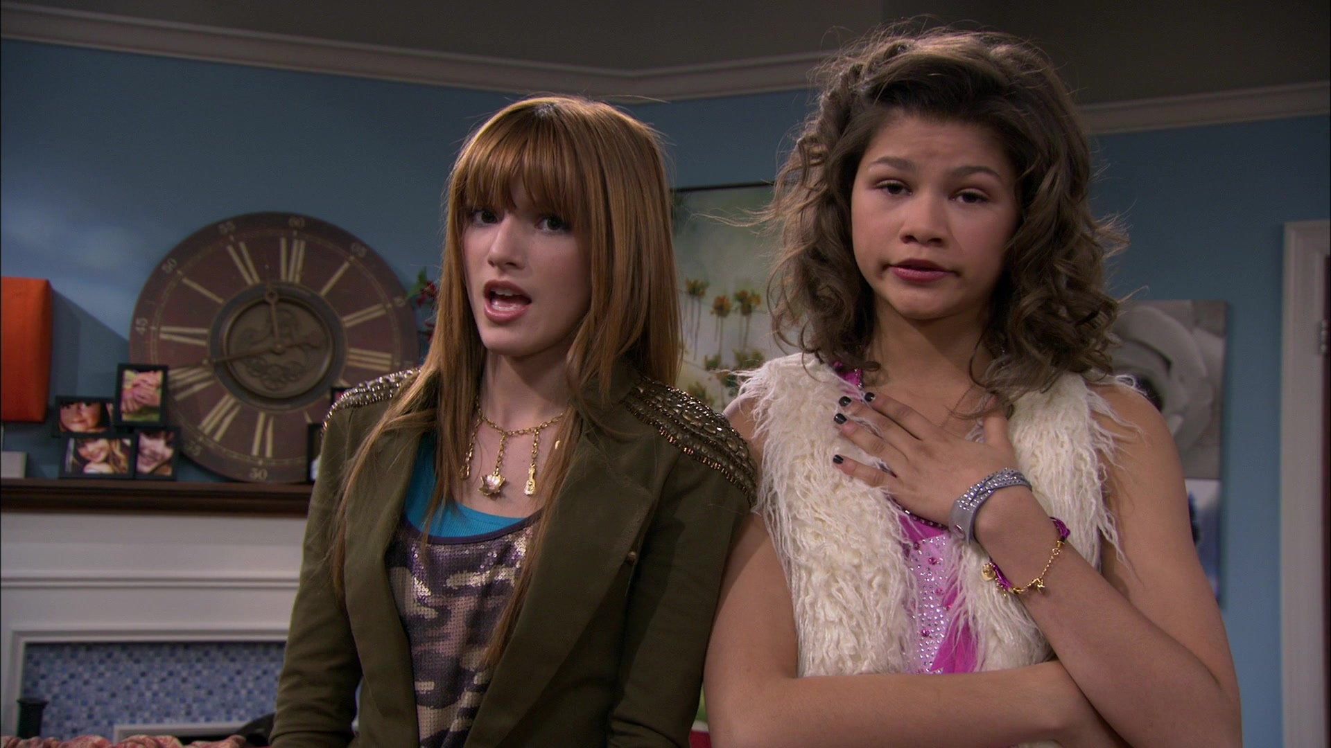 Shake_It_Up_S01E14_1080p_BTD_000754.jpg Shake_It_Up_S01E14_1080p_BTD_000754.jpg