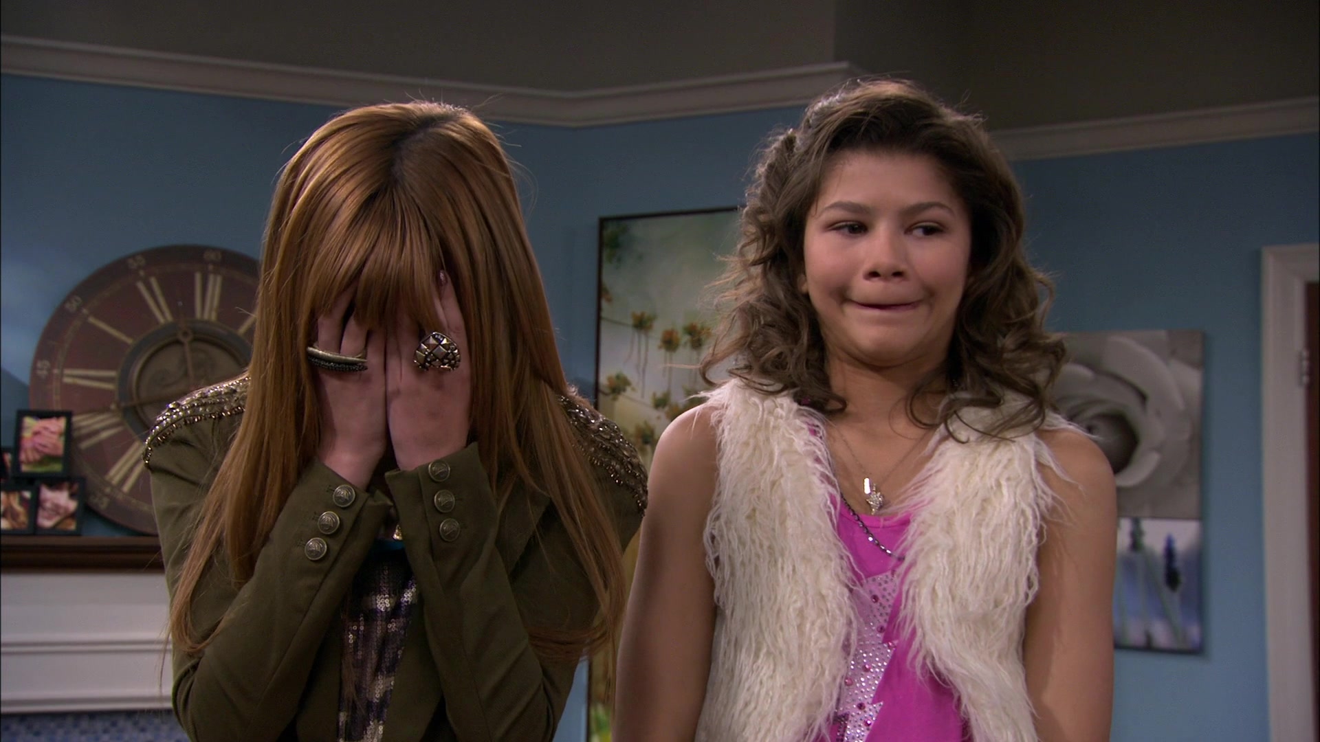 Shake_It_Up_S01E14_1080p_BTD_000786.jpg Shake_It_Up_S01E14_1080p_BTD_000786.jpg