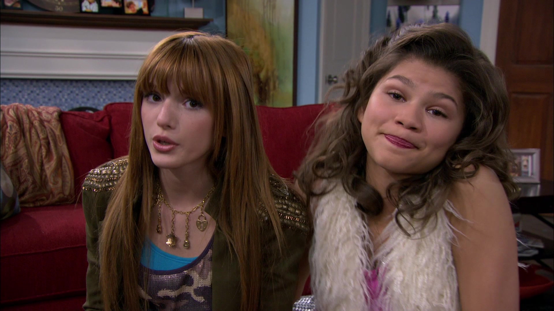 Shake_It_Up_S01E14_1080p_BTD_000812.jpg