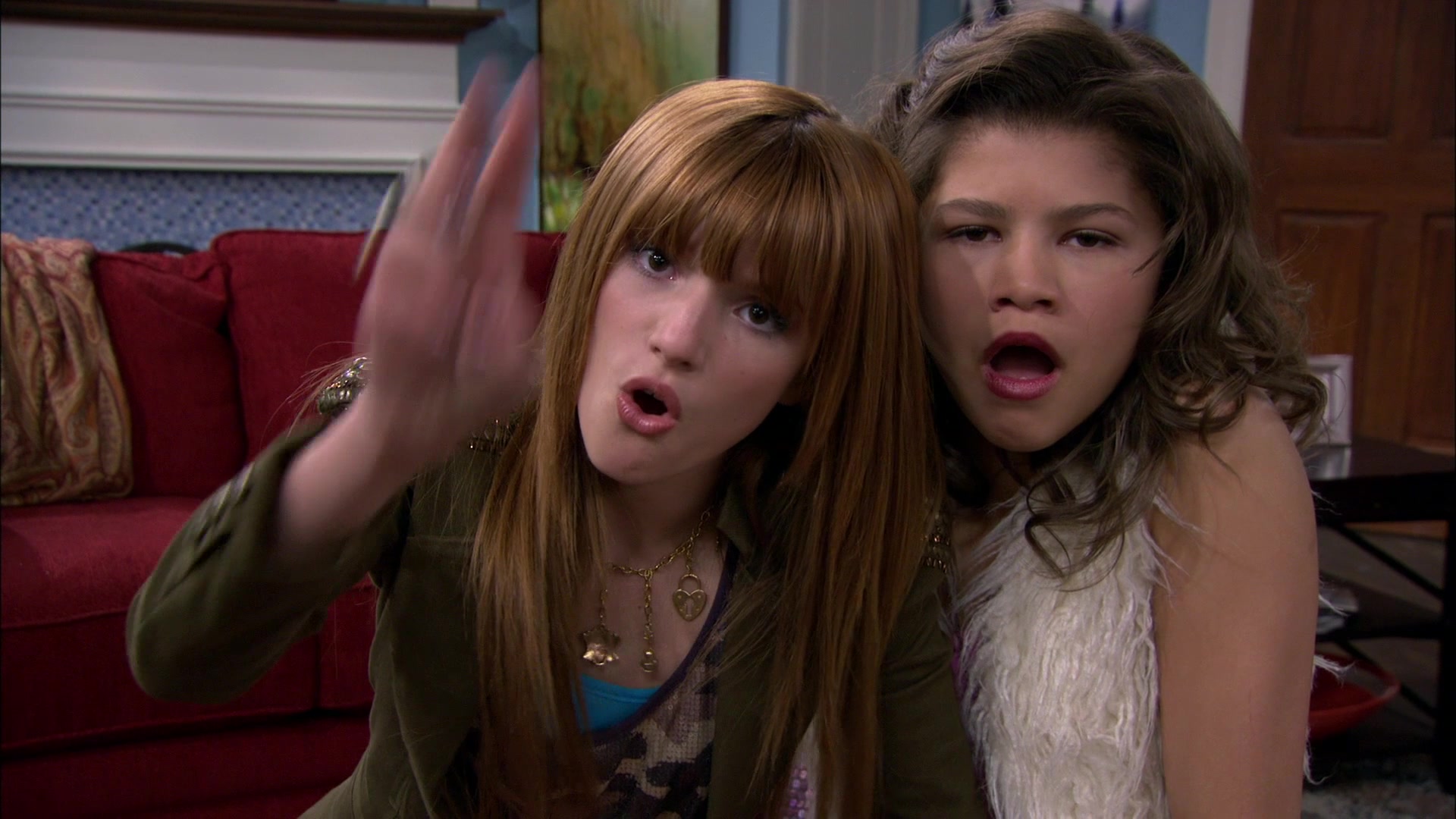 Shake_It_Up_S01E14_1080p_BTD_000822.jpg