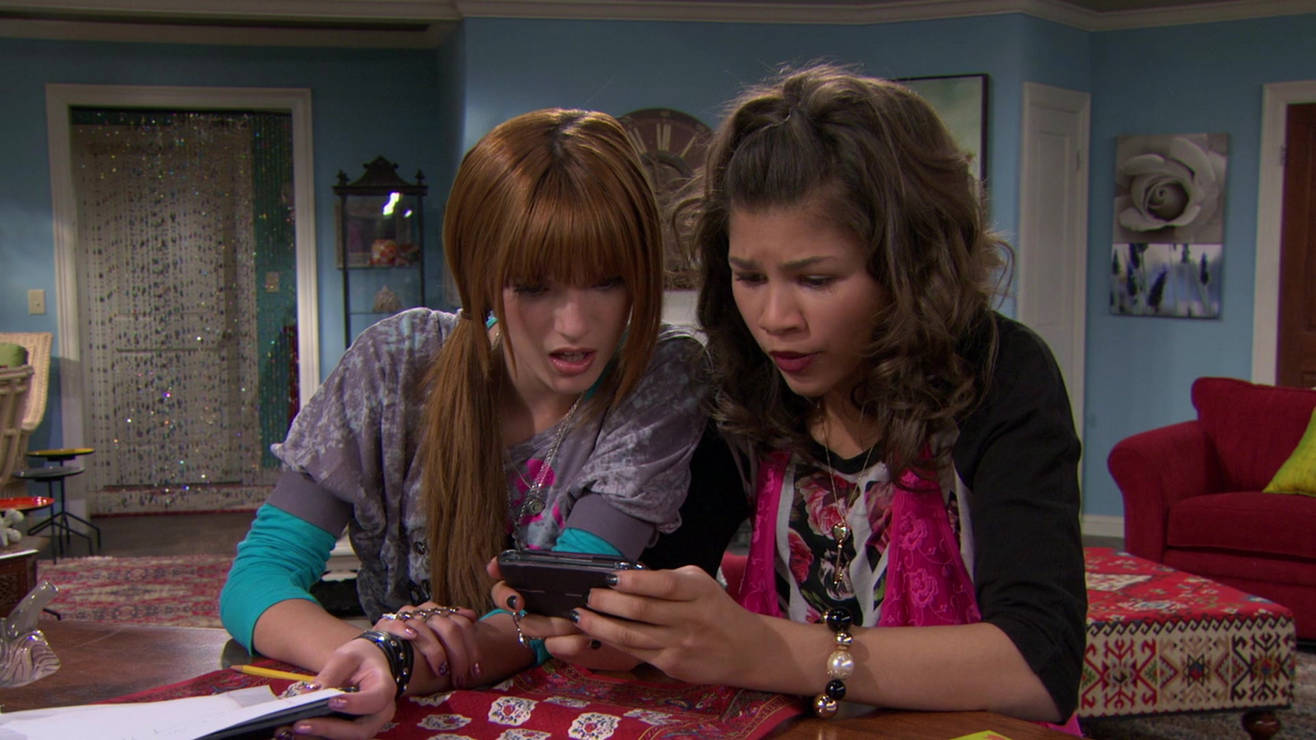 Shake_It_Up_S01E14_1080p_BTD_001063.jpg Shake_It_Up_S01E14_1080p_BTD_001063.jpg