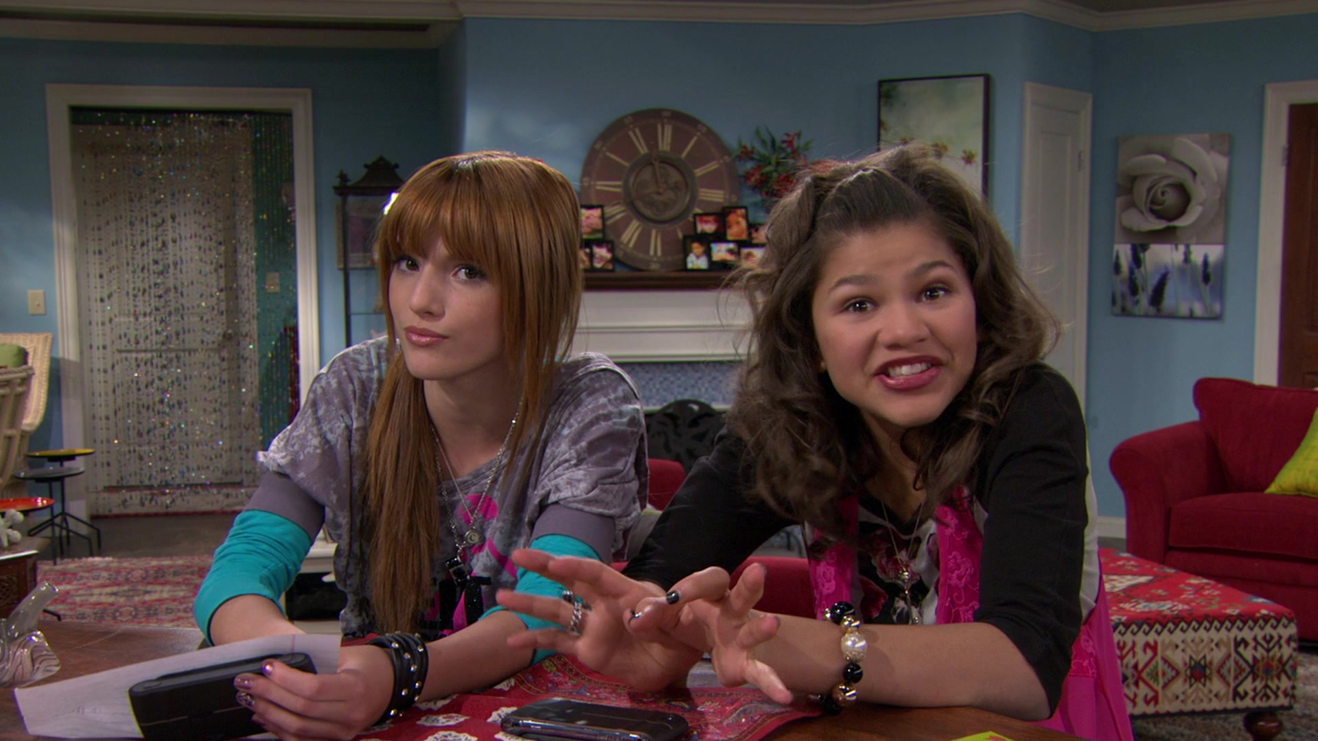Shake_It_Up_S01E14_1080p_BTD_001111.jpg Shake_It_Up_S01E14_1080p_BTD_001111.jpg