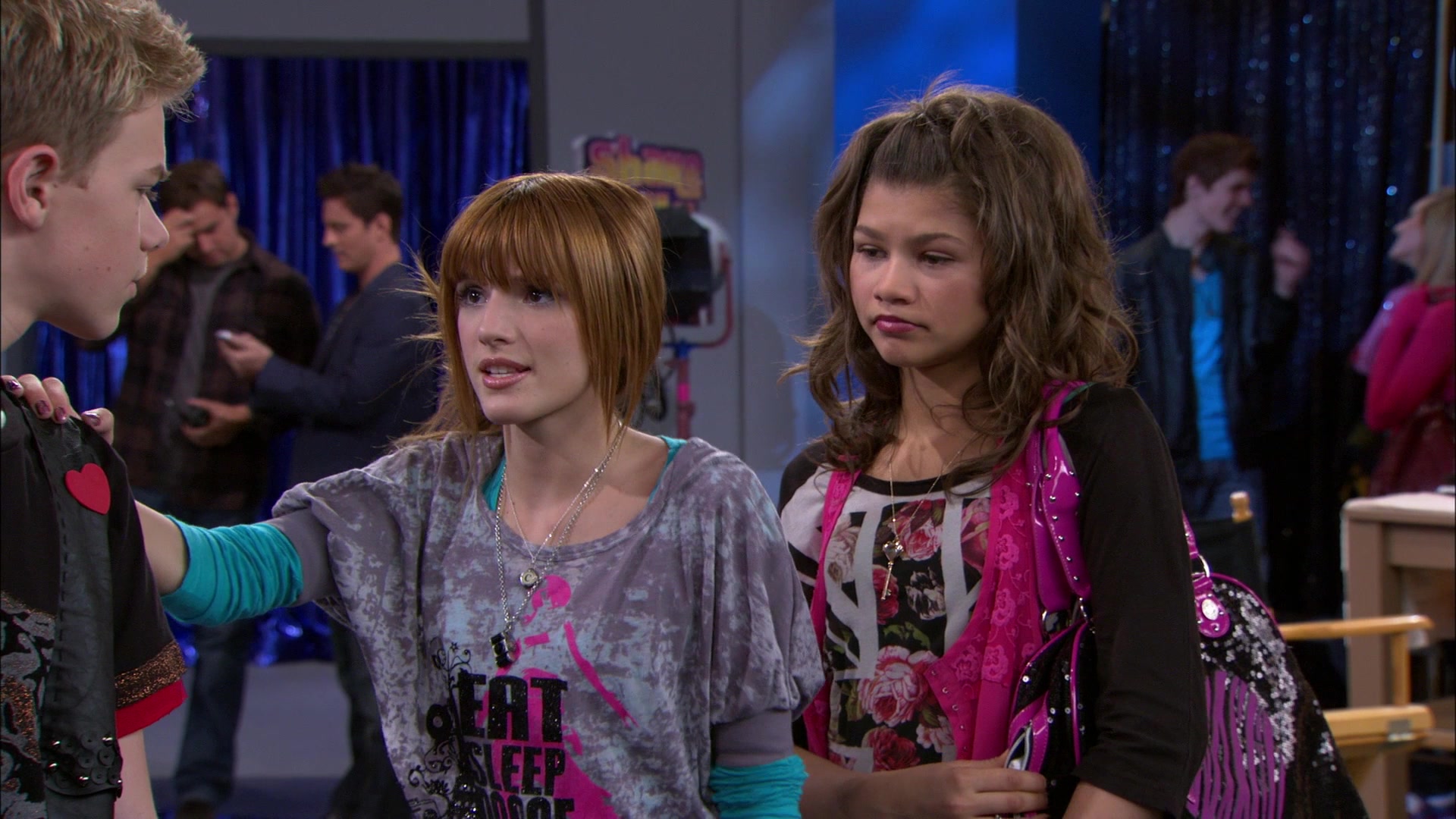 Shake_It_Up_S01E14_1080p_BTD_001467.jpg
