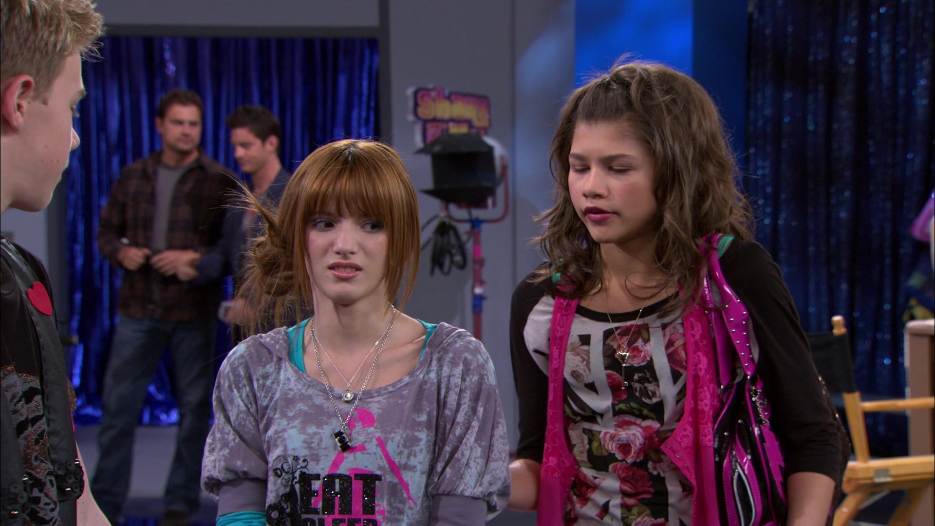 Shake_It_Up_S01E14_1080p_BTD_001575.jpg