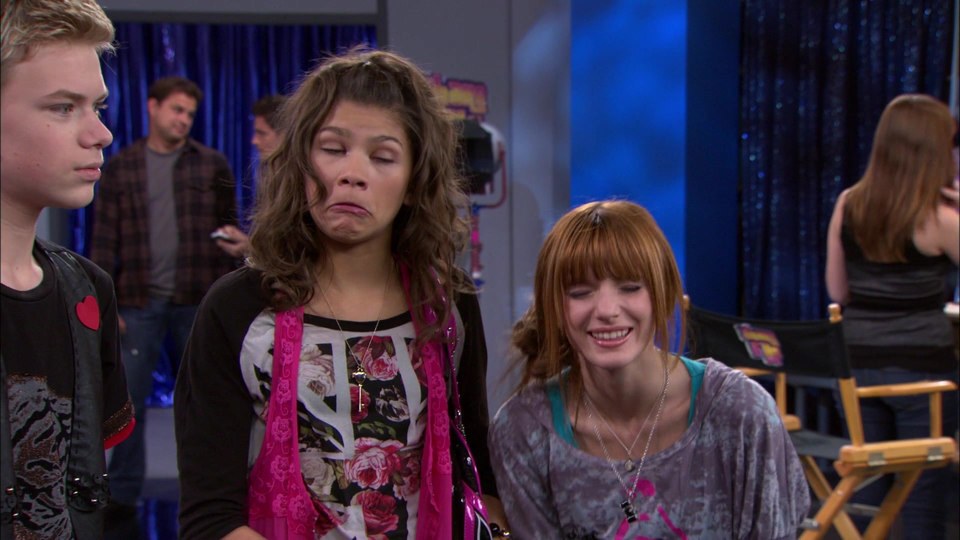 Shake_It_Up_S01E14_1080p_BTD_001658.jpg