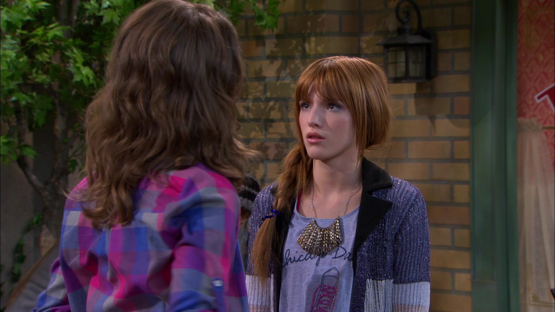 Shake_It_Up_S01E14_1080p_BTD_001992.jpg