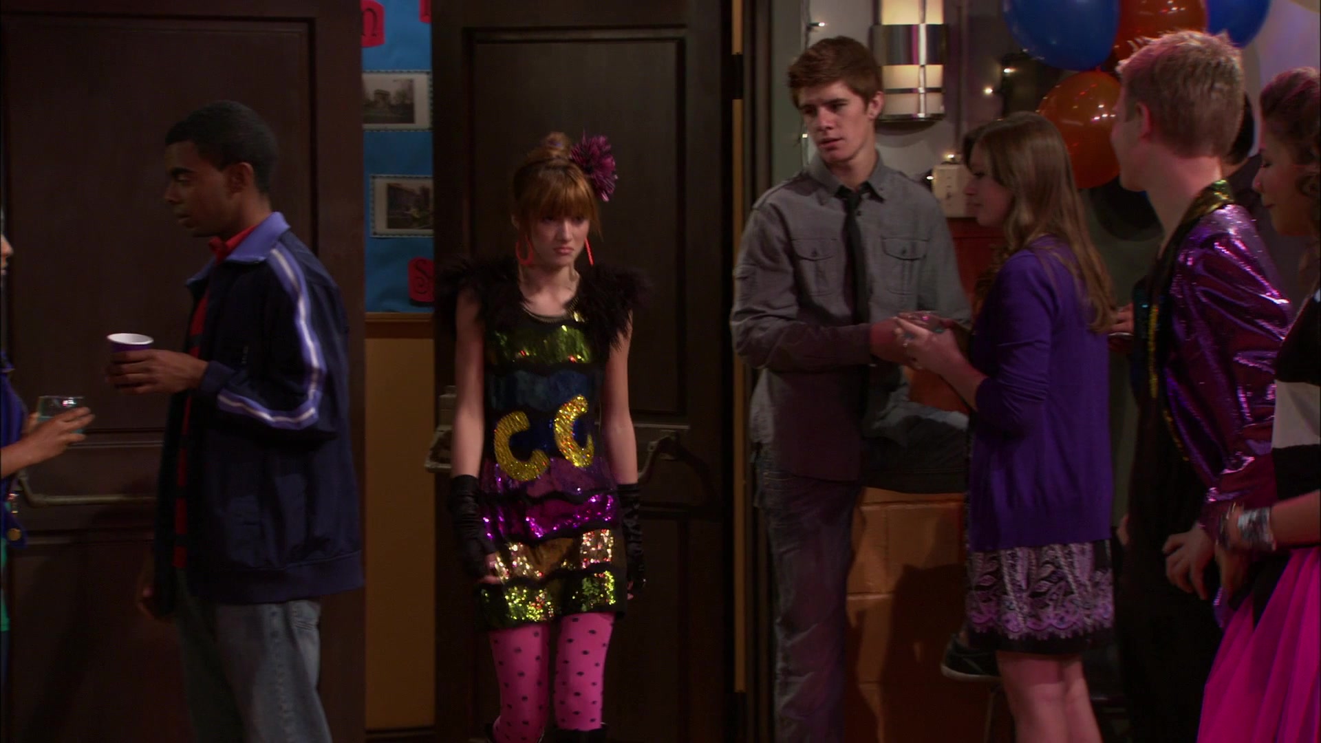 Shake_It_Up_S01E14_1080p_BTD_002170.jpg Shake_It_Up_S01E14_1080p_BTD_002170.jpg
