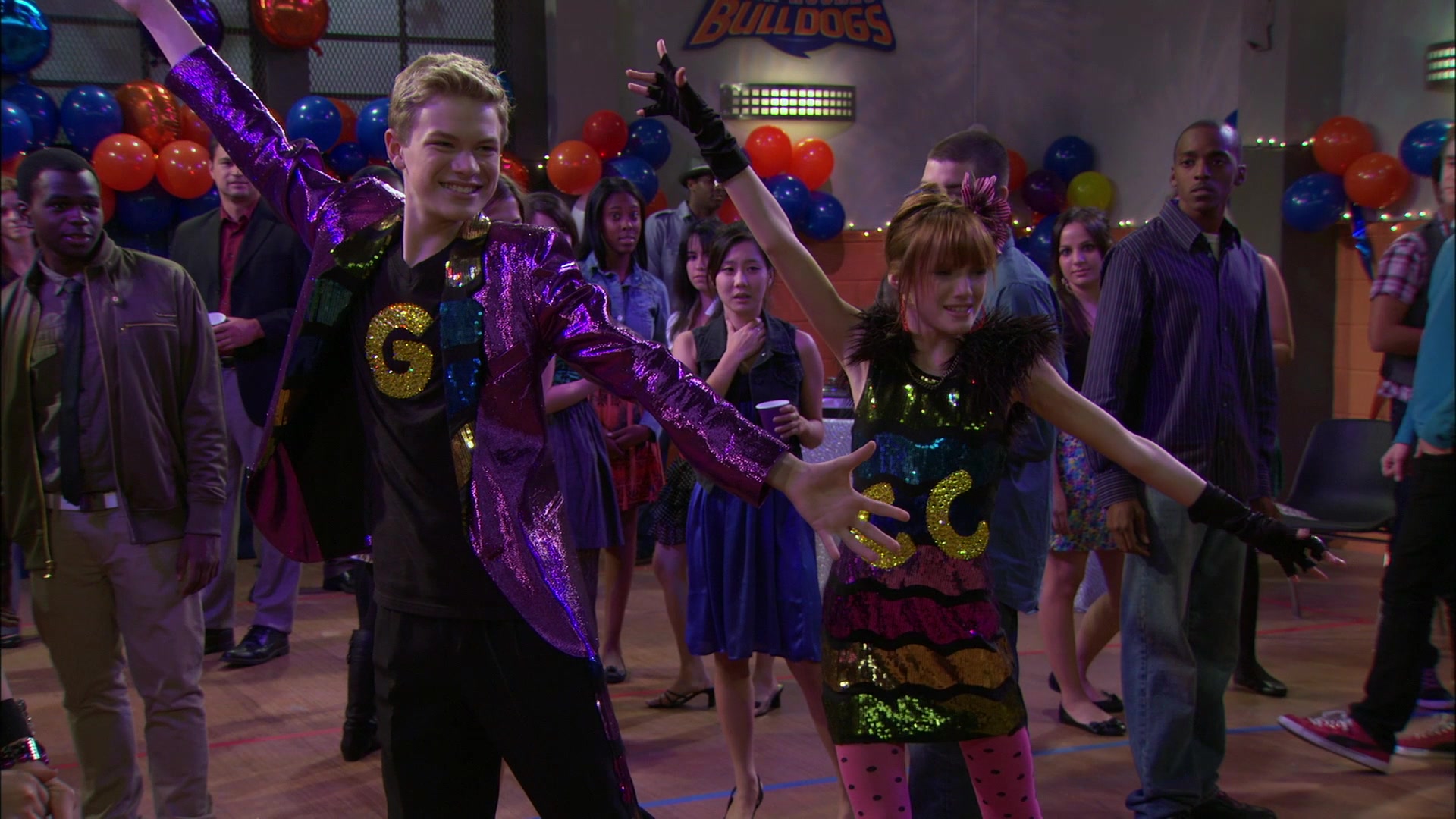 Shake_It_Up_S01E14_1080p_BTD_002221.jpg