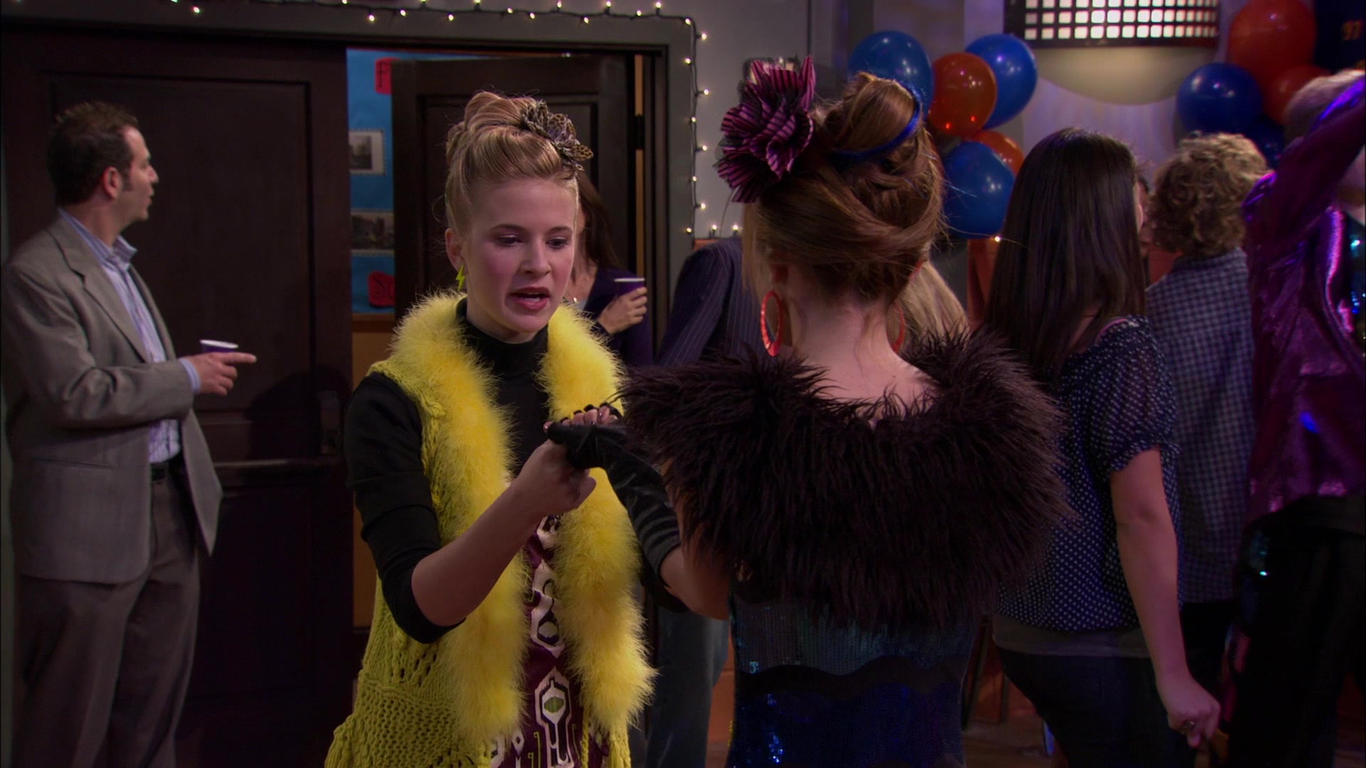 Shake_It_Up_S01E14_1080p_BTD_002764.jpg Shake_It_Up_S01E14_1080p_BTD_002764.jpg