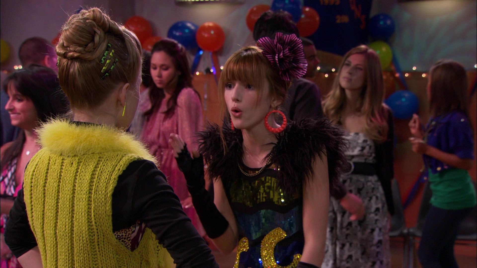 Shake_It_Up_S01E14_1080p_BTD_002797.jpg Shake_It_Up_S01E14_1080p_BTD_002797.jpg