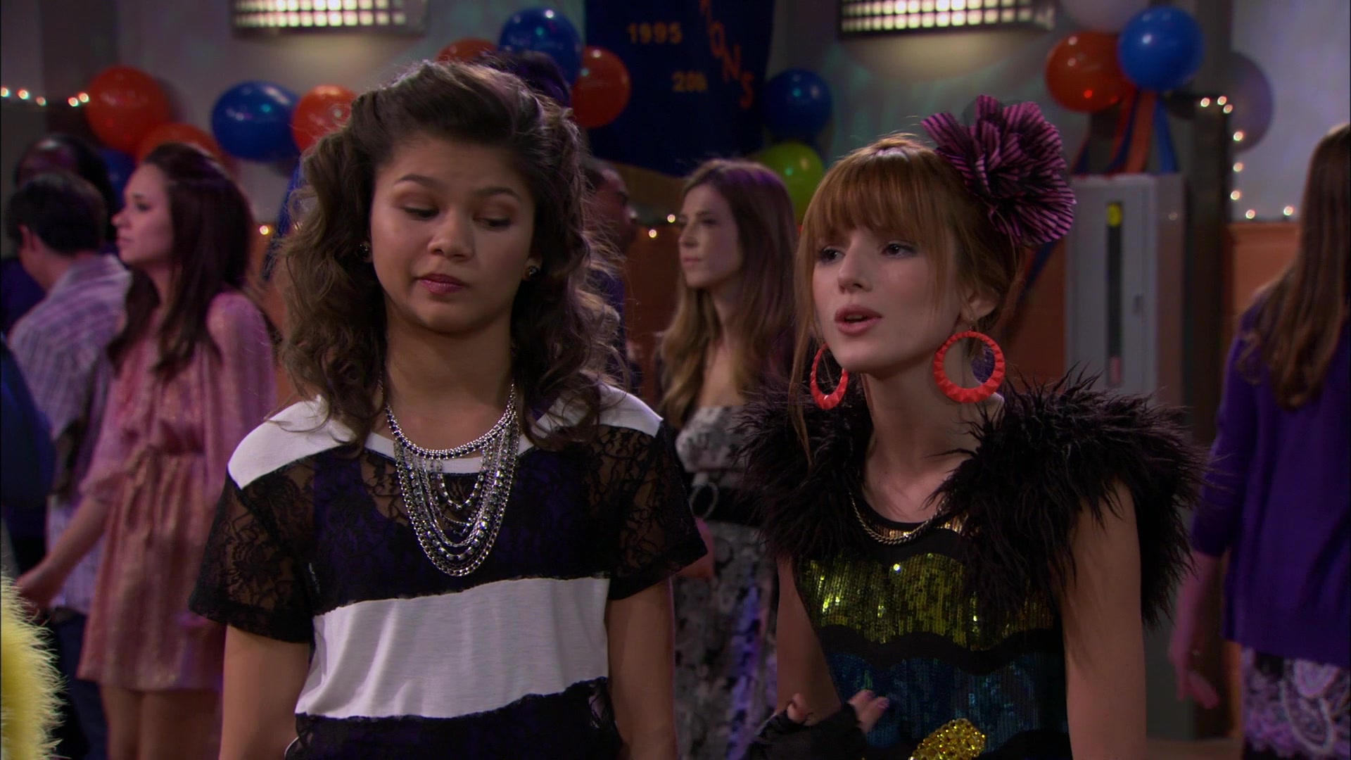 Shake_It_Up_S01E14_1080p_BTD_002845.jpg Shake_It_Up_S01E14_1080p_BTD_002845.jpg