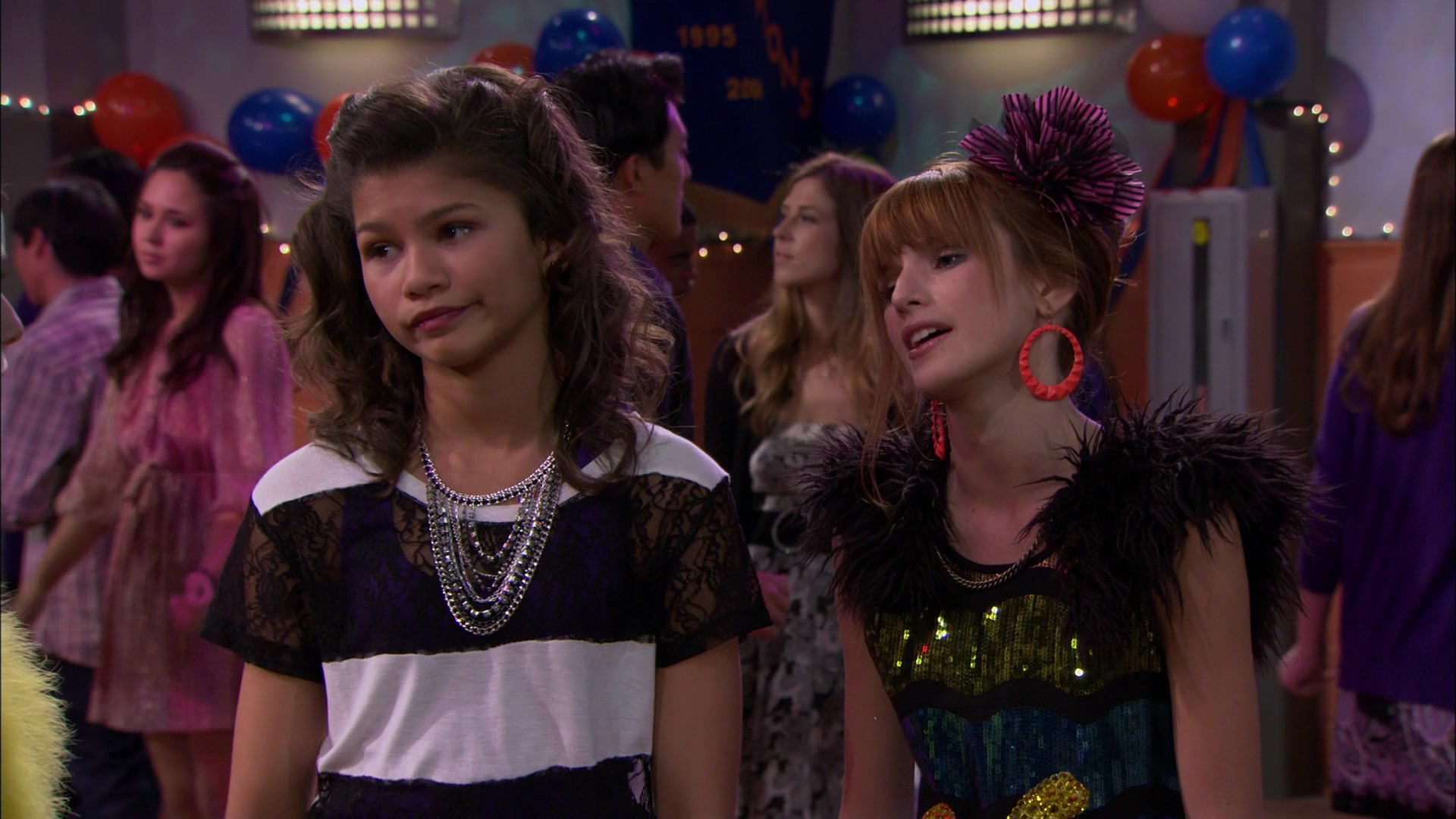 Shake_It_Up_S01E14_1080p_BTD_002849.jpg Shake_It_Up_S01E14_1080p_BTD_002849.jpg