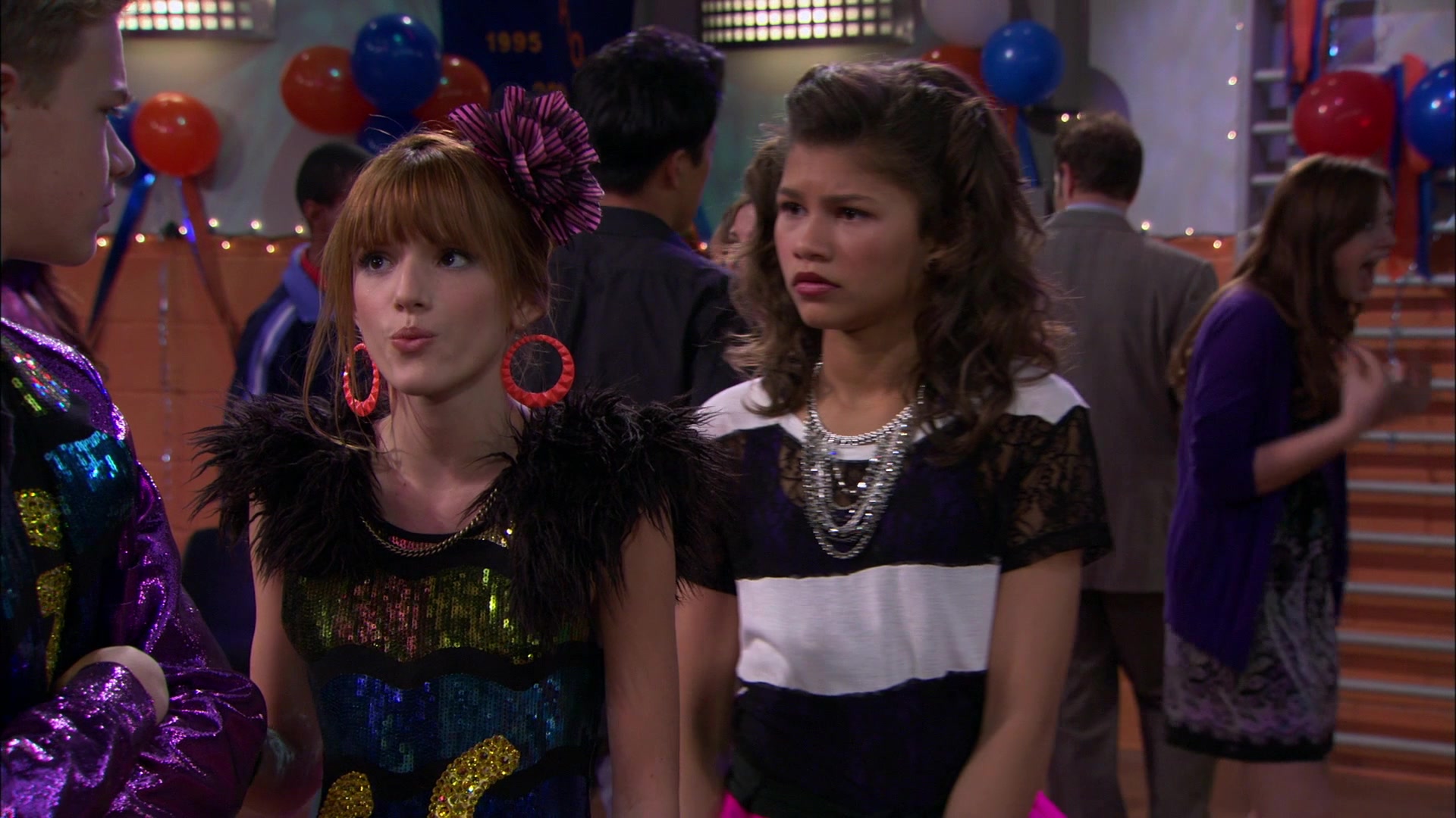 Shake_It_Up_S01E14_1080p_BTD_002917.jpg Shake_It_Up_S01E14_1080p_BTD_002917.jpg