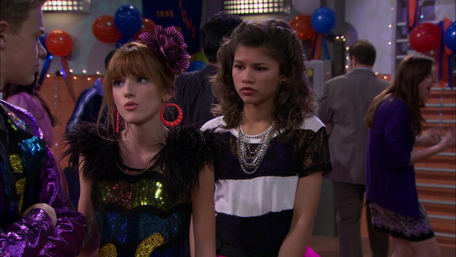 Shake_It_Up_S01E14_1080p_BTD_002918.jpg Shake_It_Up_S01E14_1080p_BTD_002918.jpg