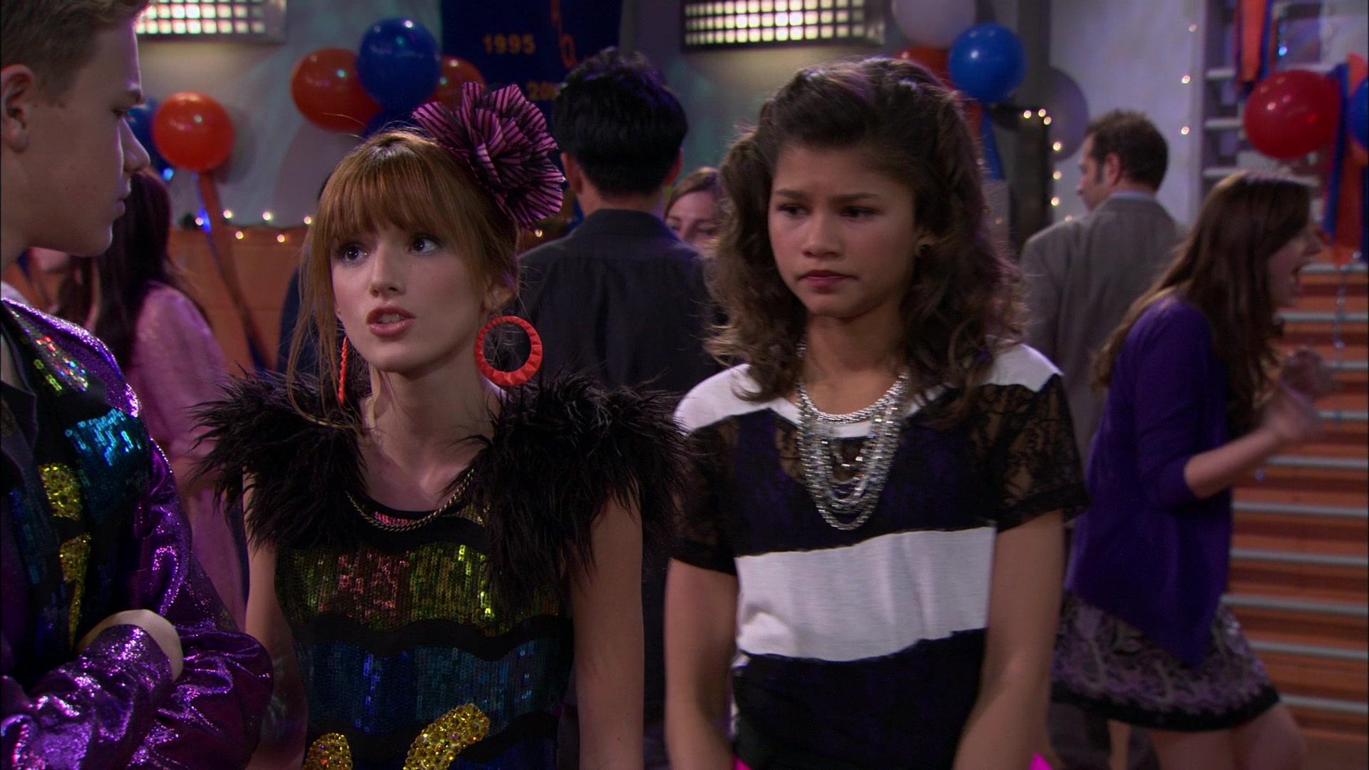 Shake_It_Up_S01E14_1080p_BTD_002919.jpg Shake_It_Up_S01E14_1080p_BTD_002919.jpg