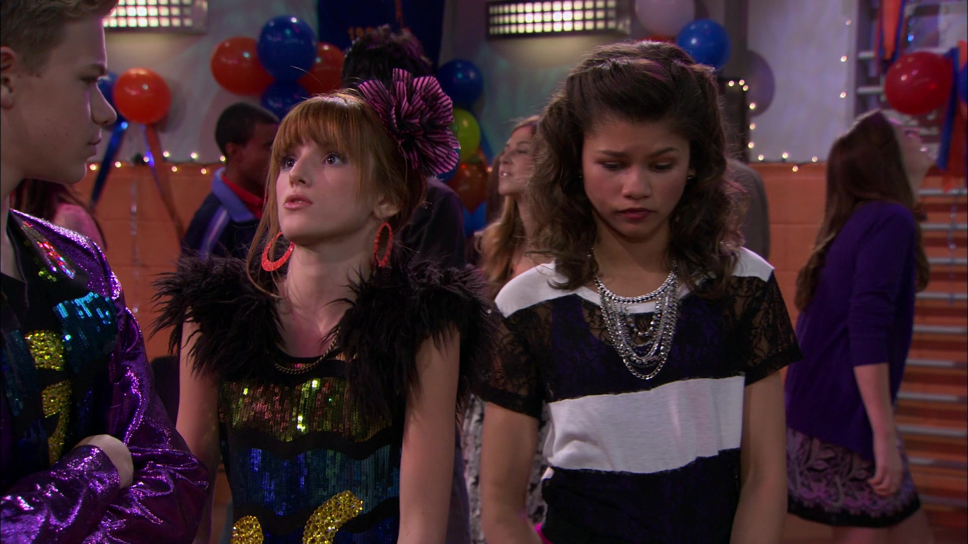 Shake_It_Up_S01E14_1080p_BTD_002922.jpg