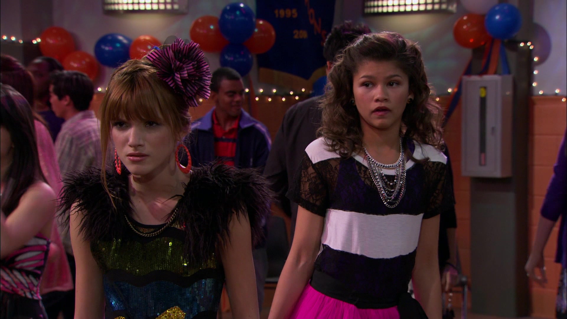 Shake_It_Up_S01E14_1080p_BTD_003004.jpg