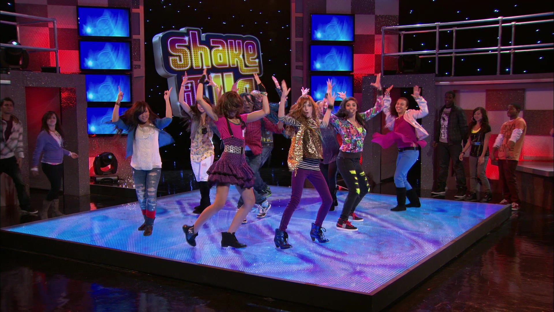 Shake_It_Up_S01E15_1080p_BTD_000021.jpg